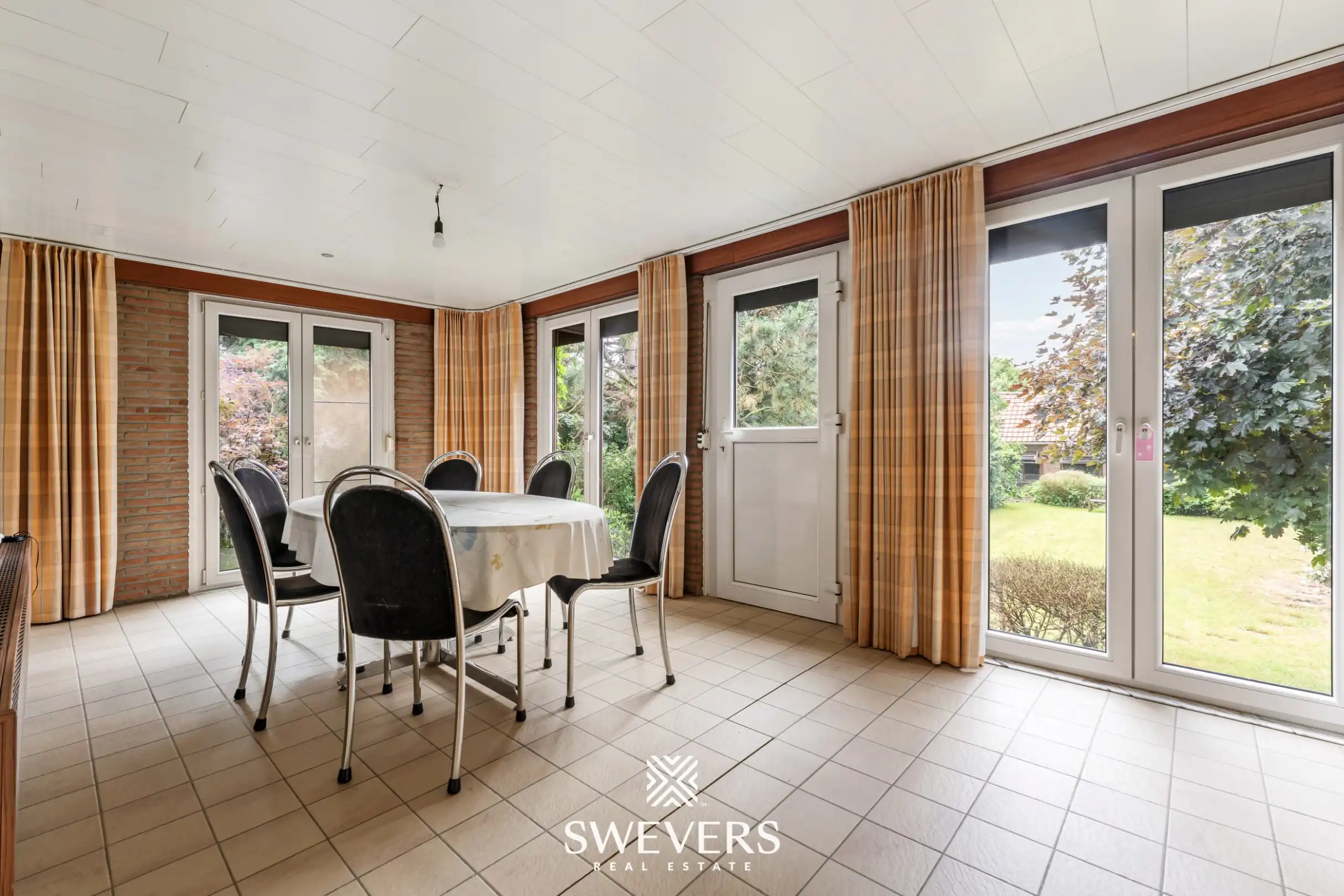 Woning met potentieel op groen perceel te Heppen foto 9