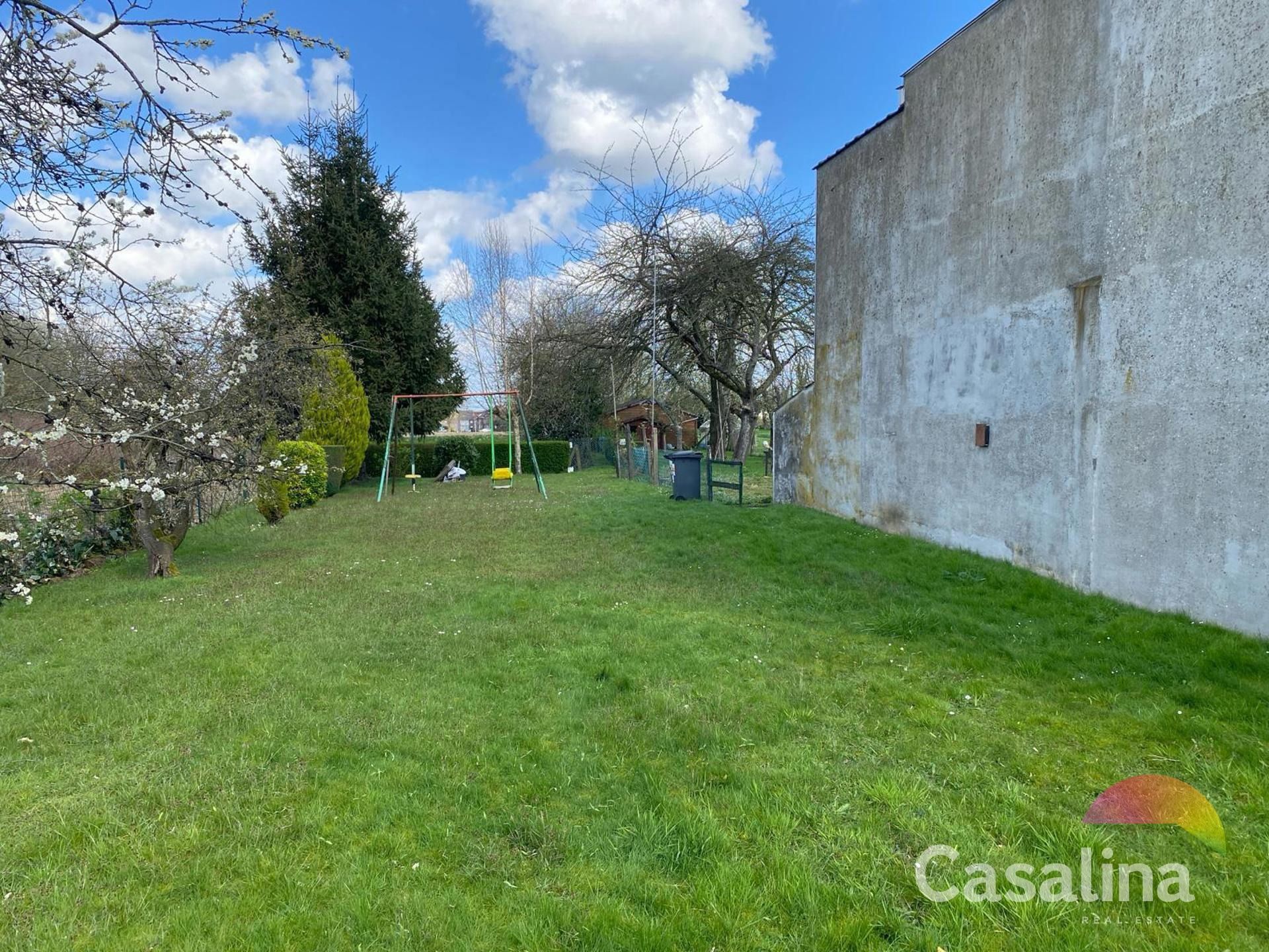 Mooie grond vlakbj Place Dumont voor BEN-Eengezinswoning foto 6