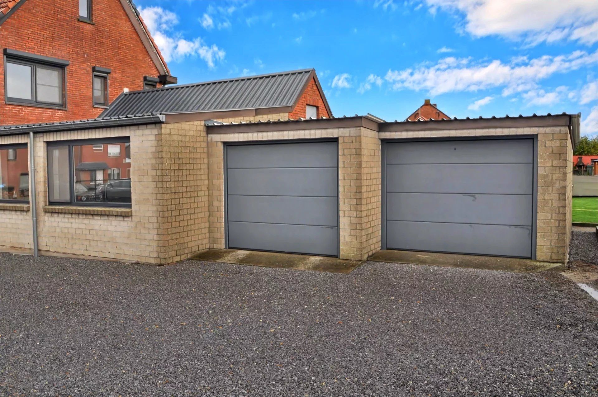 GERENOVEERDE WONING MET 3 SLPK EN LEUKE ONDERHOUDSVRIENDELIJKE TUIN IN BERBROEK foto 21