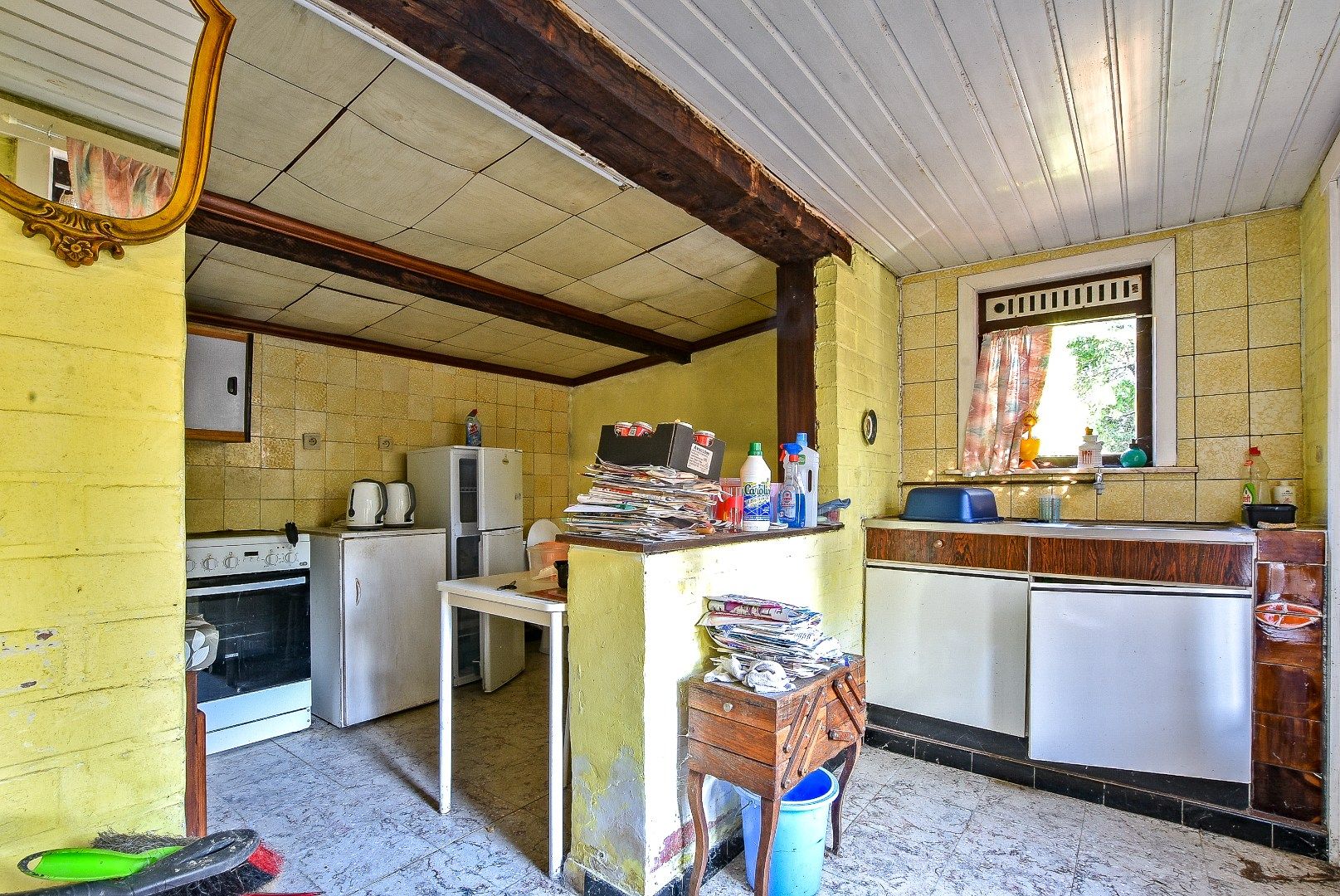 Te renoveren woning op een perceel van 392m² te Houthulst! foto 10