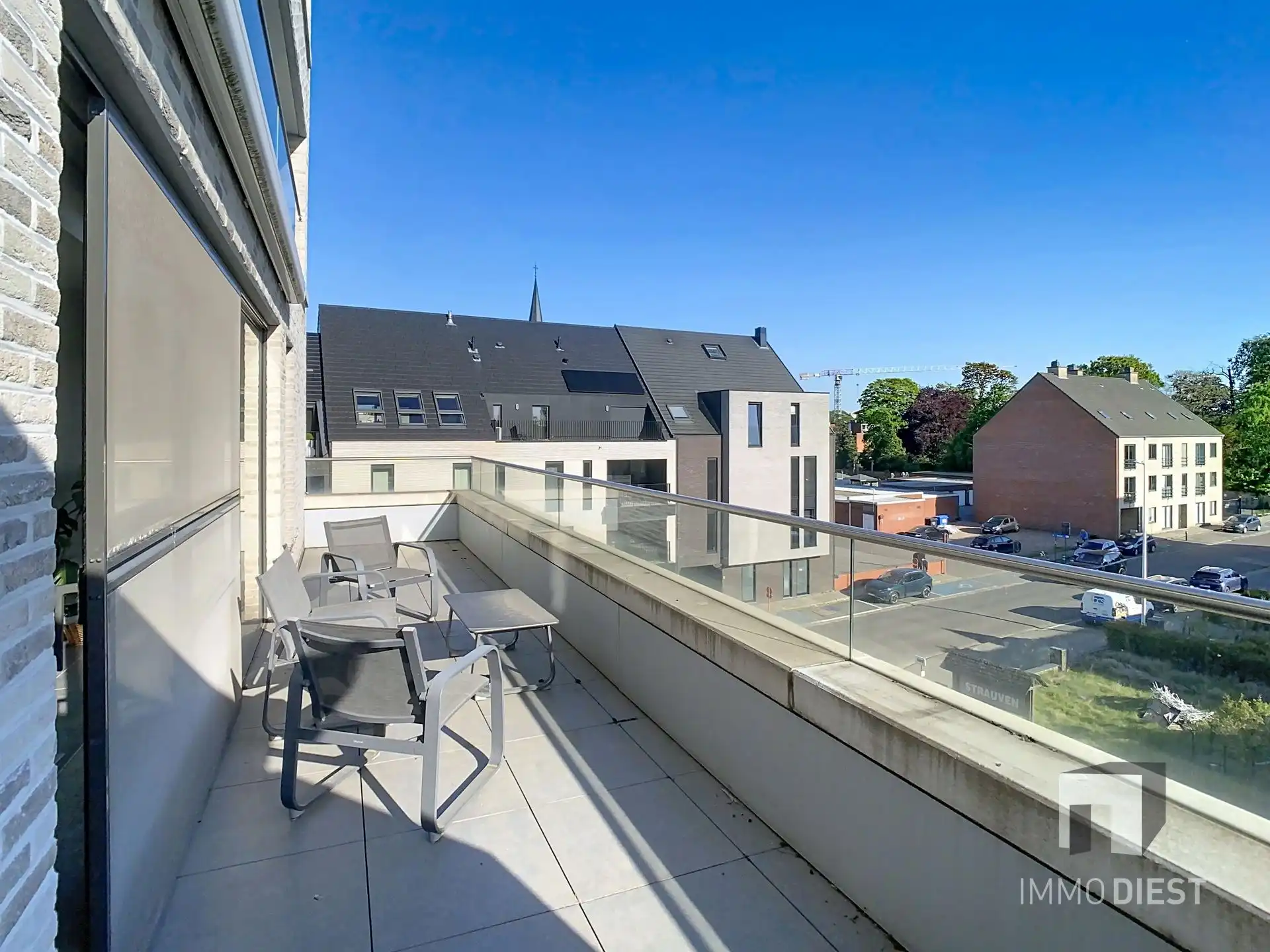 Een appartement waar comfort en ligging samenkomen. foto 14