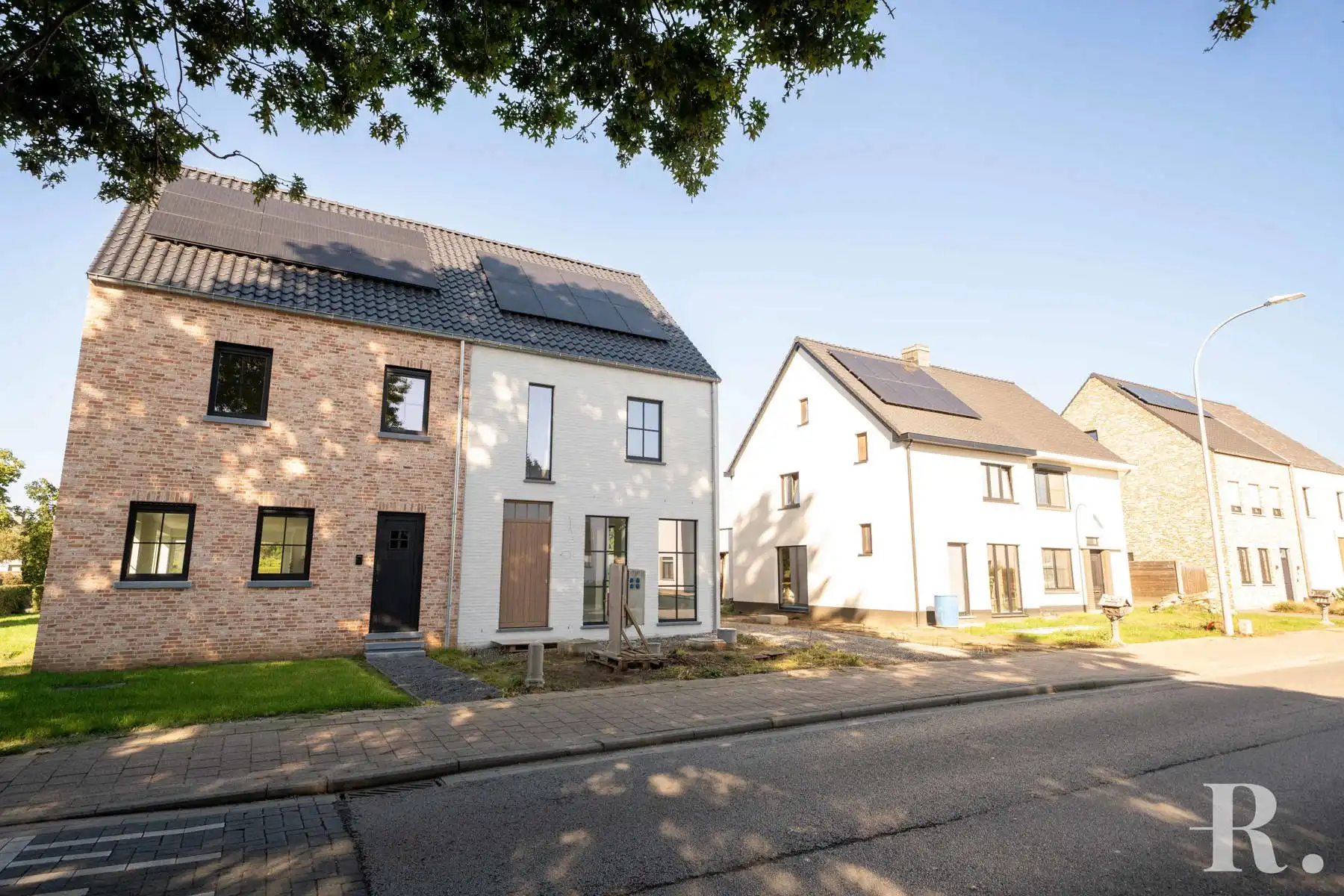 Stijlvolle energiezuinige nieuwbouwwoning foto 2