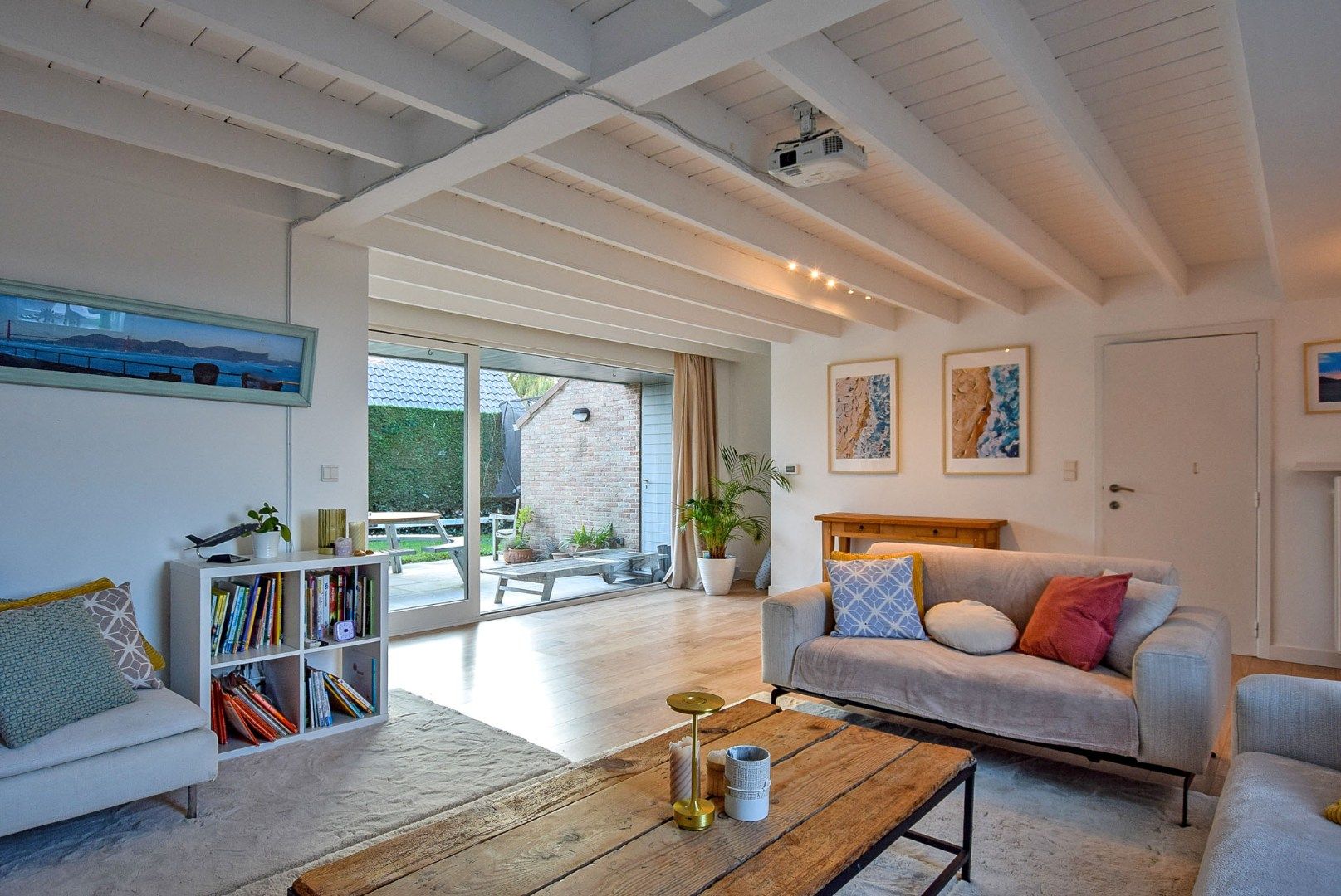 Residentieel gelegen villa op 740m² te Oostduinkerke.  foto 8