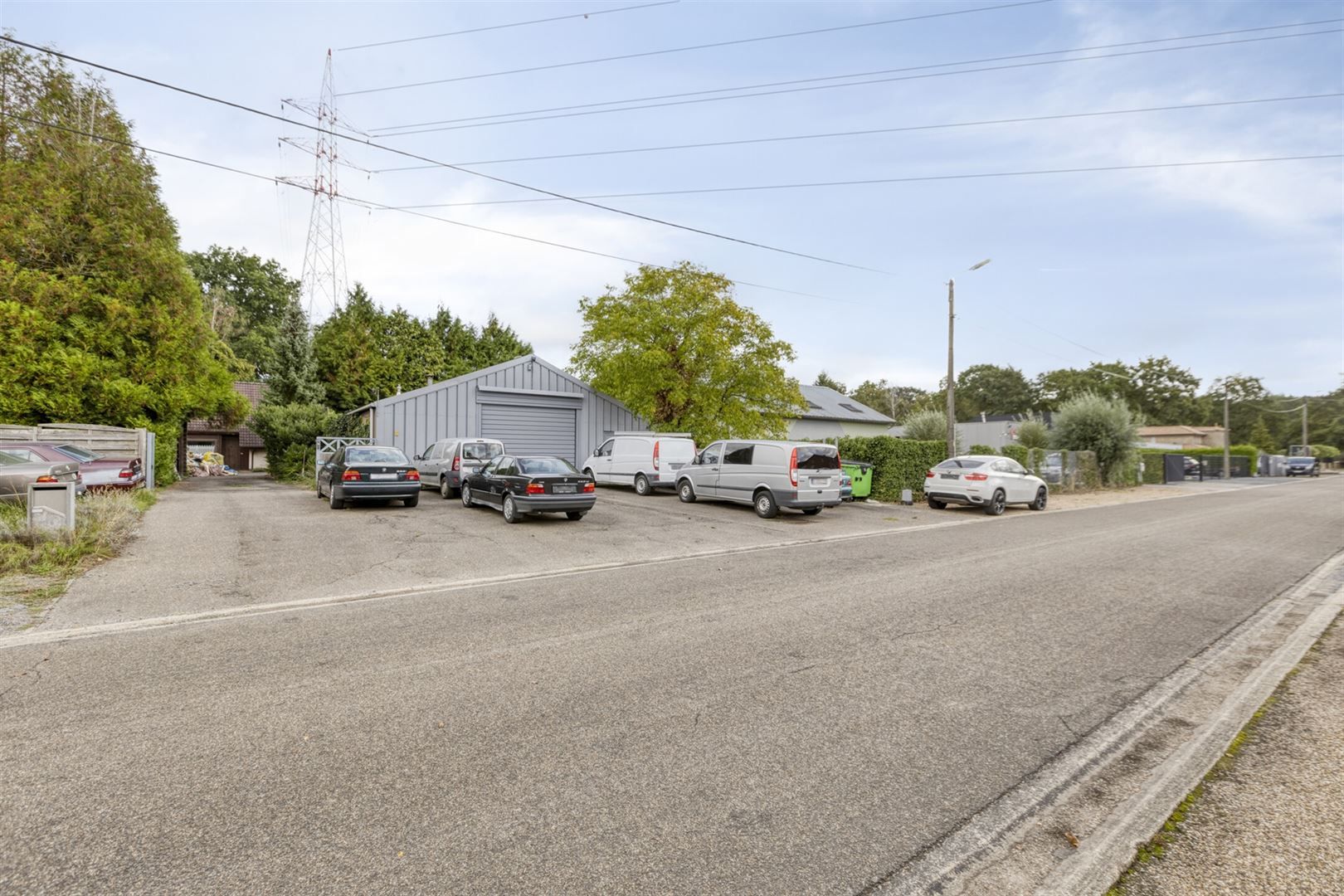 TE KOOP: Woning met magazijn te Heusden-Zolder!  foto 2