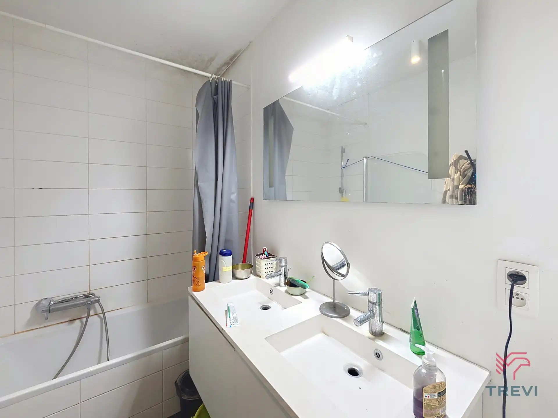 Europese Wijk - ONBEMEUBILEERD appartement met 2 slaapkamers ! foto 9