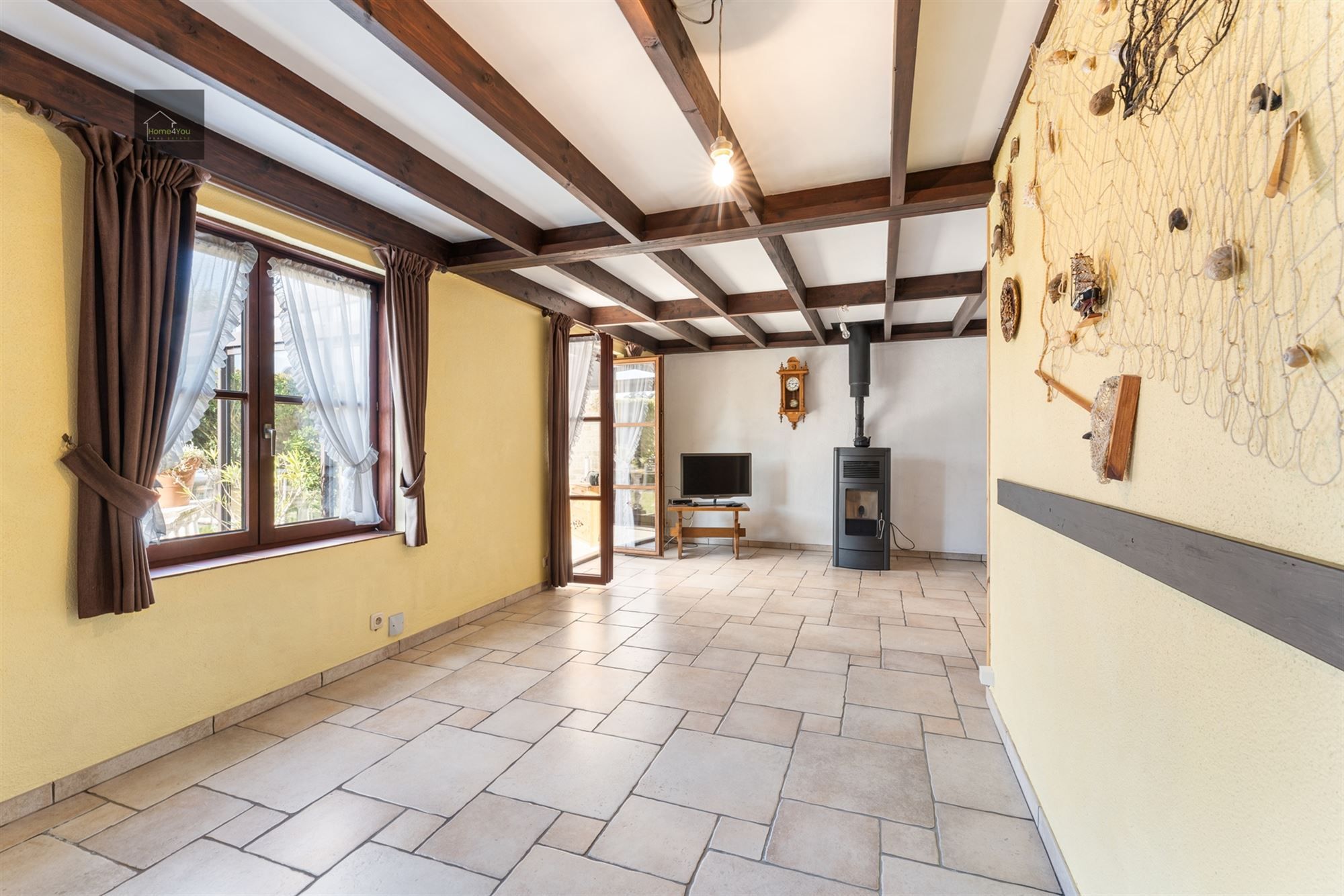 Grote vakantiewoning met tuin & staanplaats vlakbij zee. foto 13