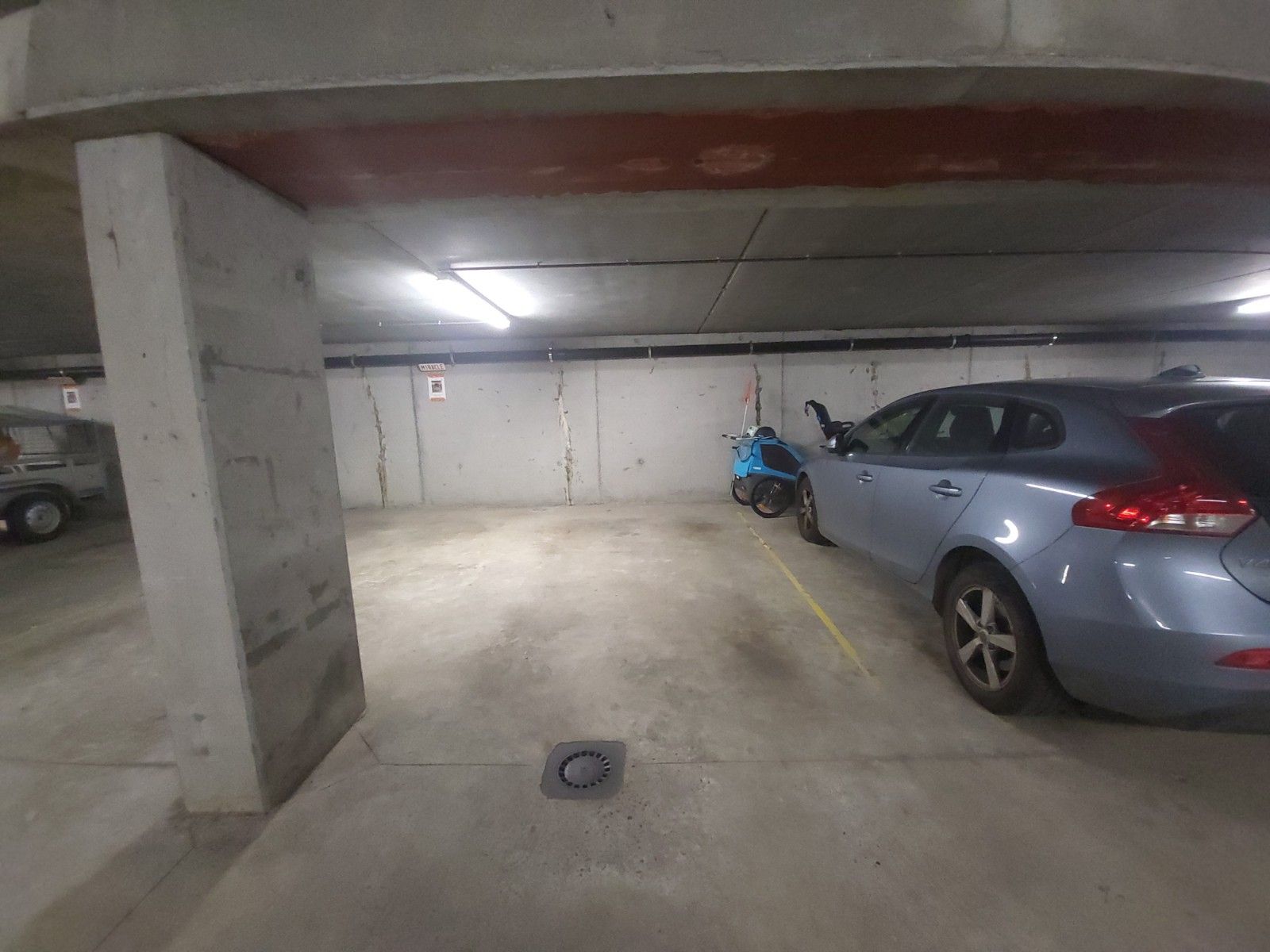 Tweeslaapkamerappartement met garageplaats in rustige buurt dichtbij UZ Gent. foto 13