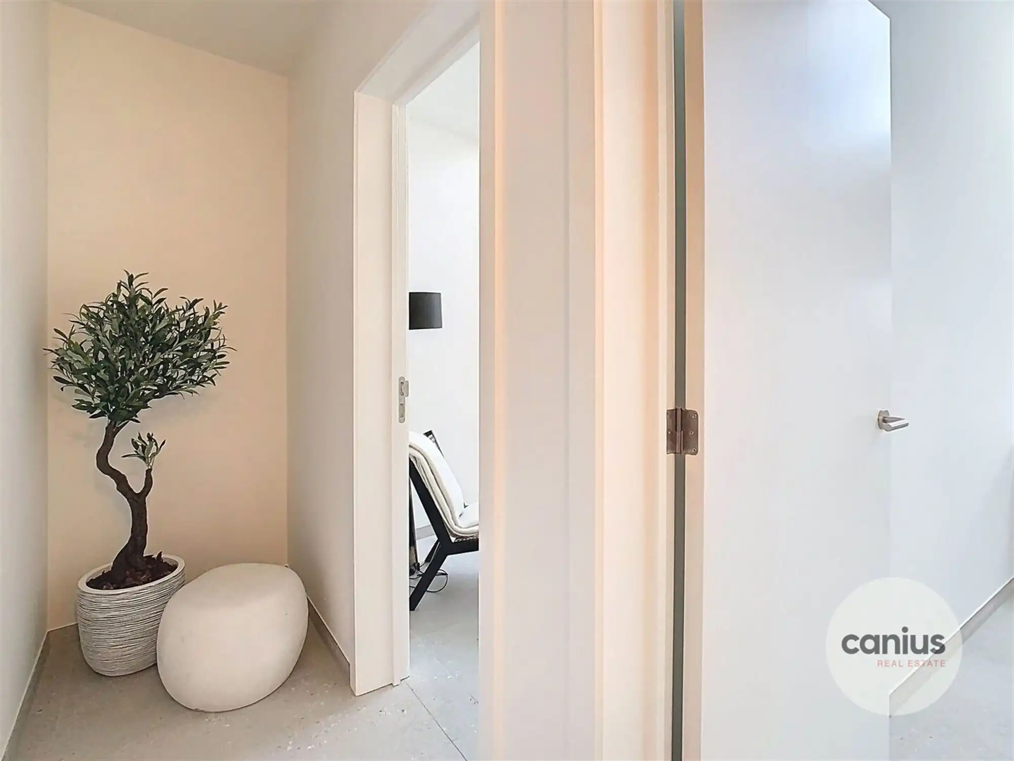 RUIM APP. MET 3 SLPKS EN TERRAS foto 12