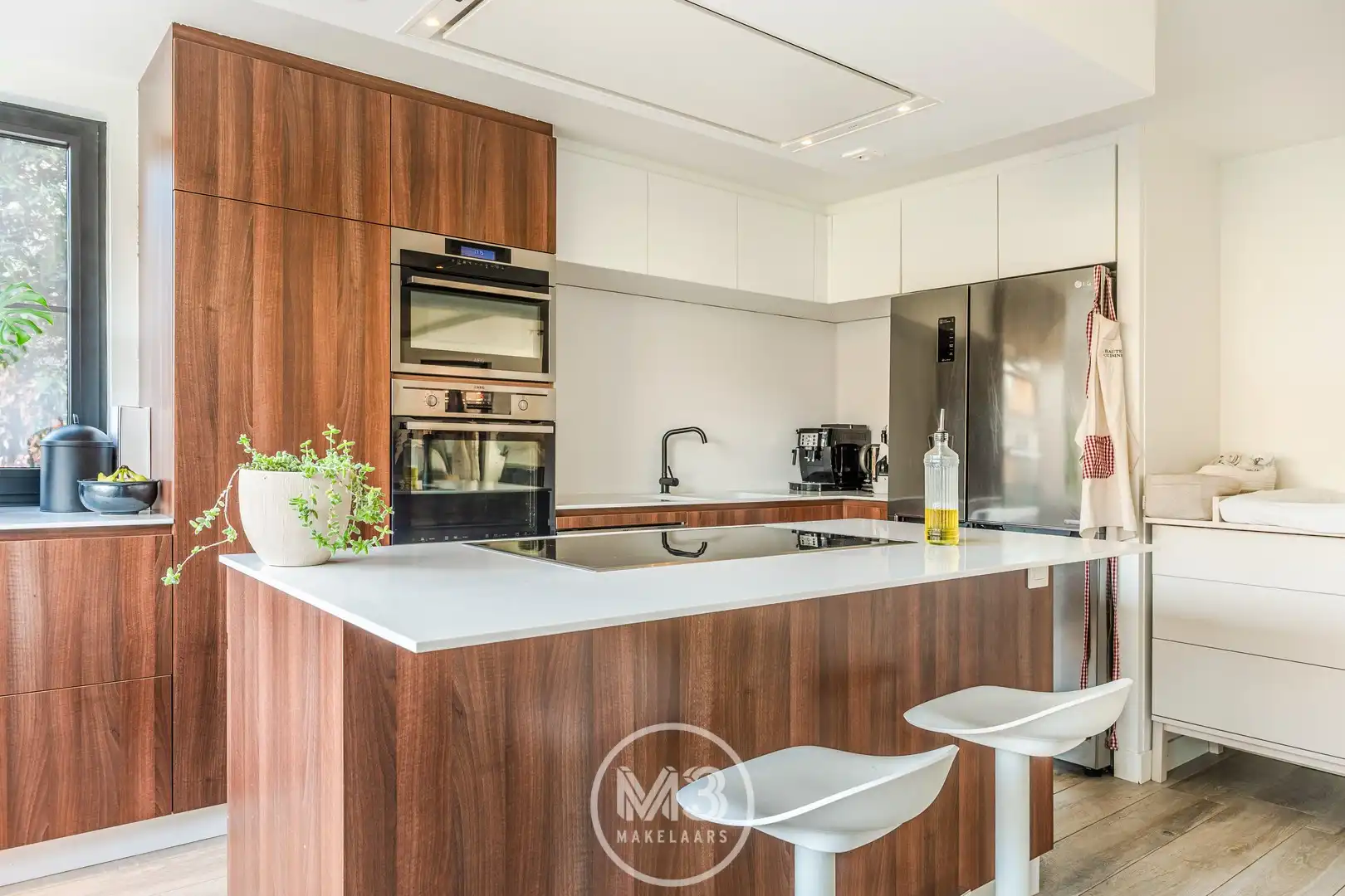 Instapklare open bebouwing met gezellige tuin in Wintam foto 9