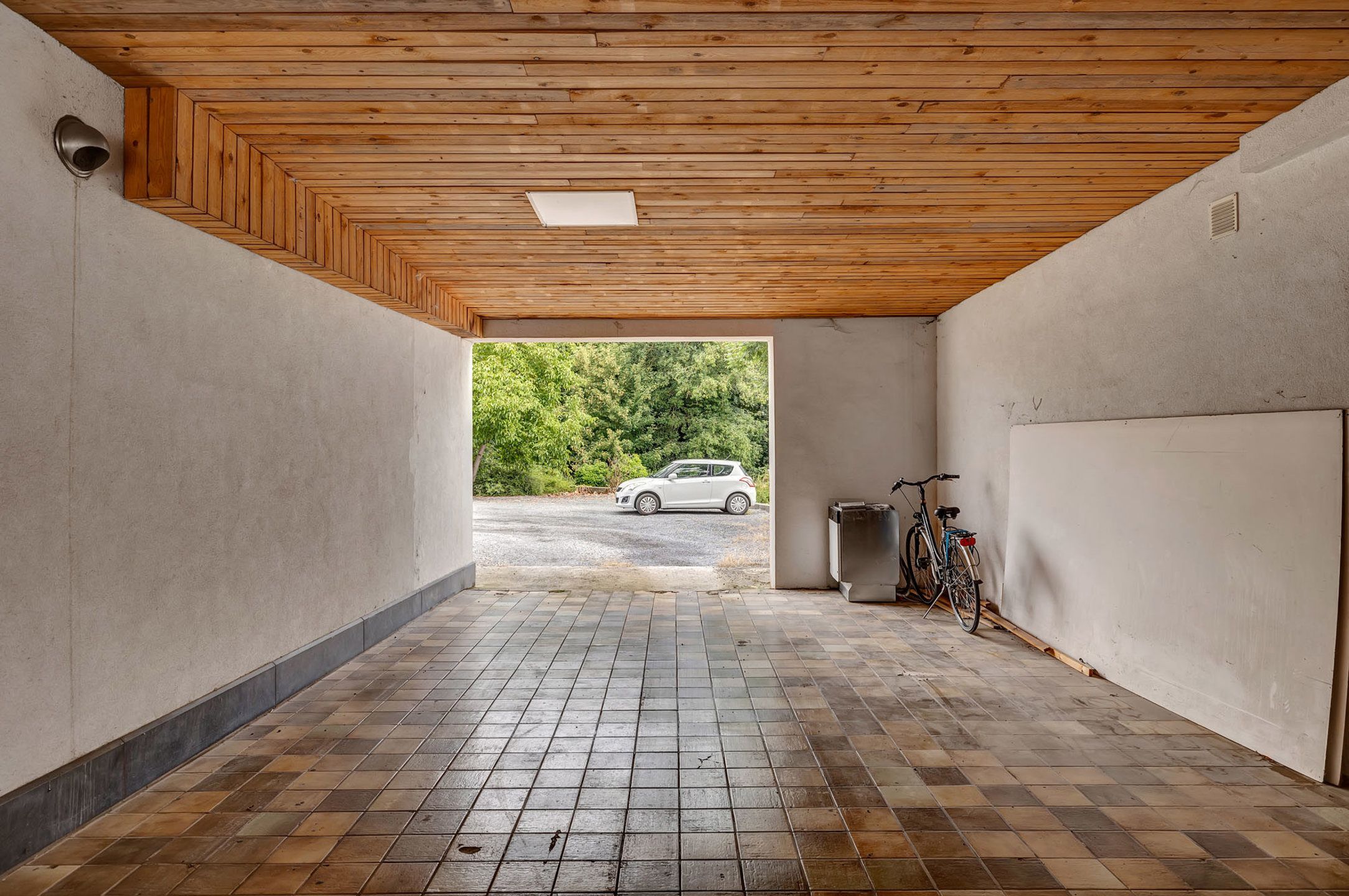 Handelspand (315m²) met 4 staanplaatsen te Roosdaal  foto 11