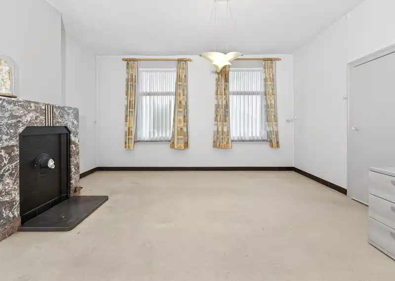 Roeselare-stadsrand. Prachtig pereceel bouwgrond waarvan 6% sloop / werderopbouw mogelijk OF grondige renovatie. Perceel van 875m2. ZUID-WEST. foto 8