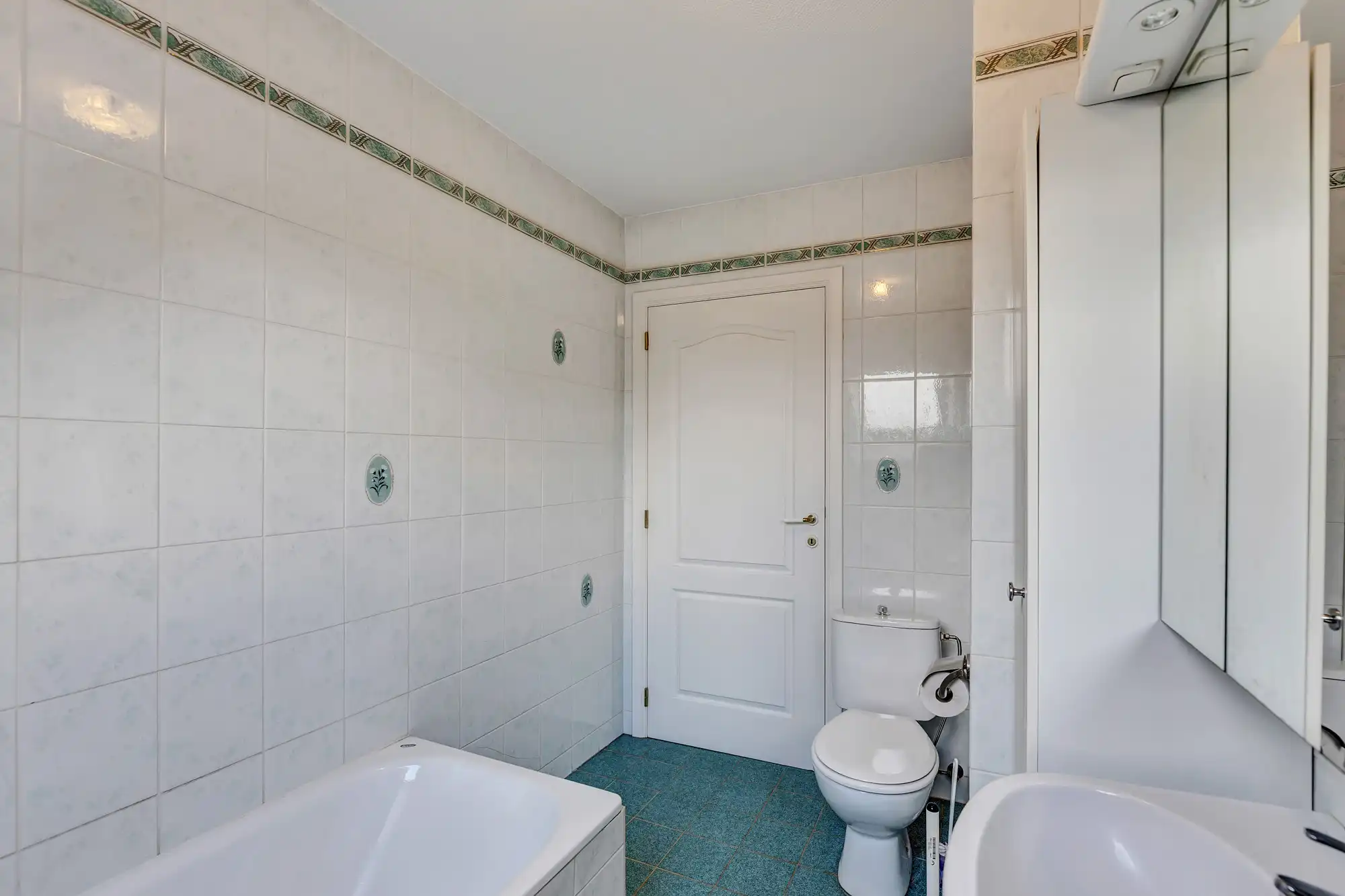 Bel-etage woning met 3 slaapkamers, garage en tuin foto 16