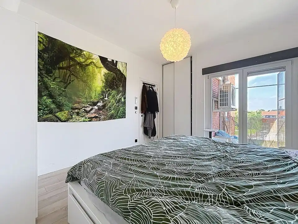 Lichtrijk en instapklaar 3-slaapkamerappartement (106 m²) met garage en gunstig EPC (B) op toplocatie in Wilrijk! foto 15