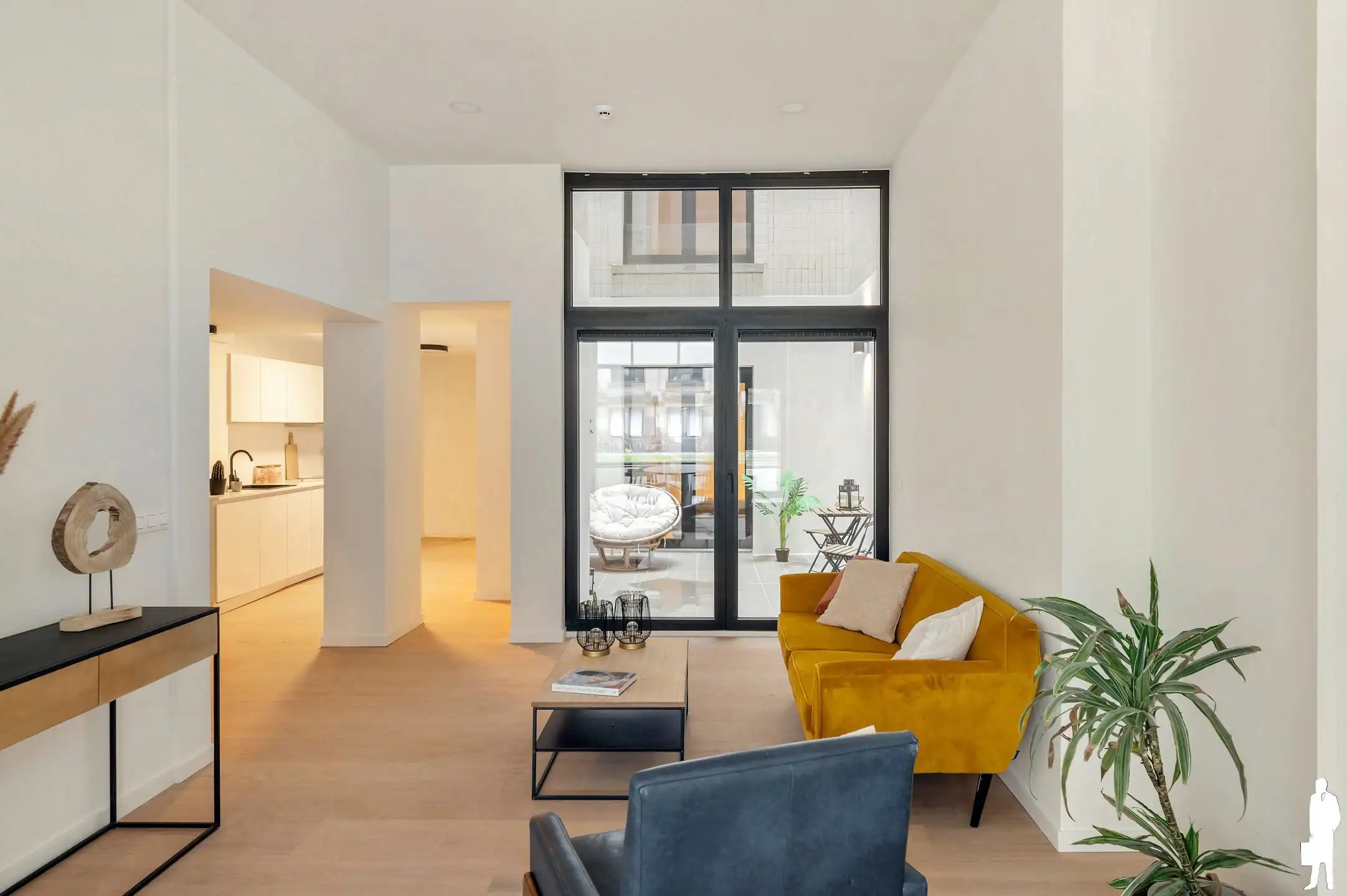 Gerenoveerde duplex met terras foto {{pictureIndex}}
