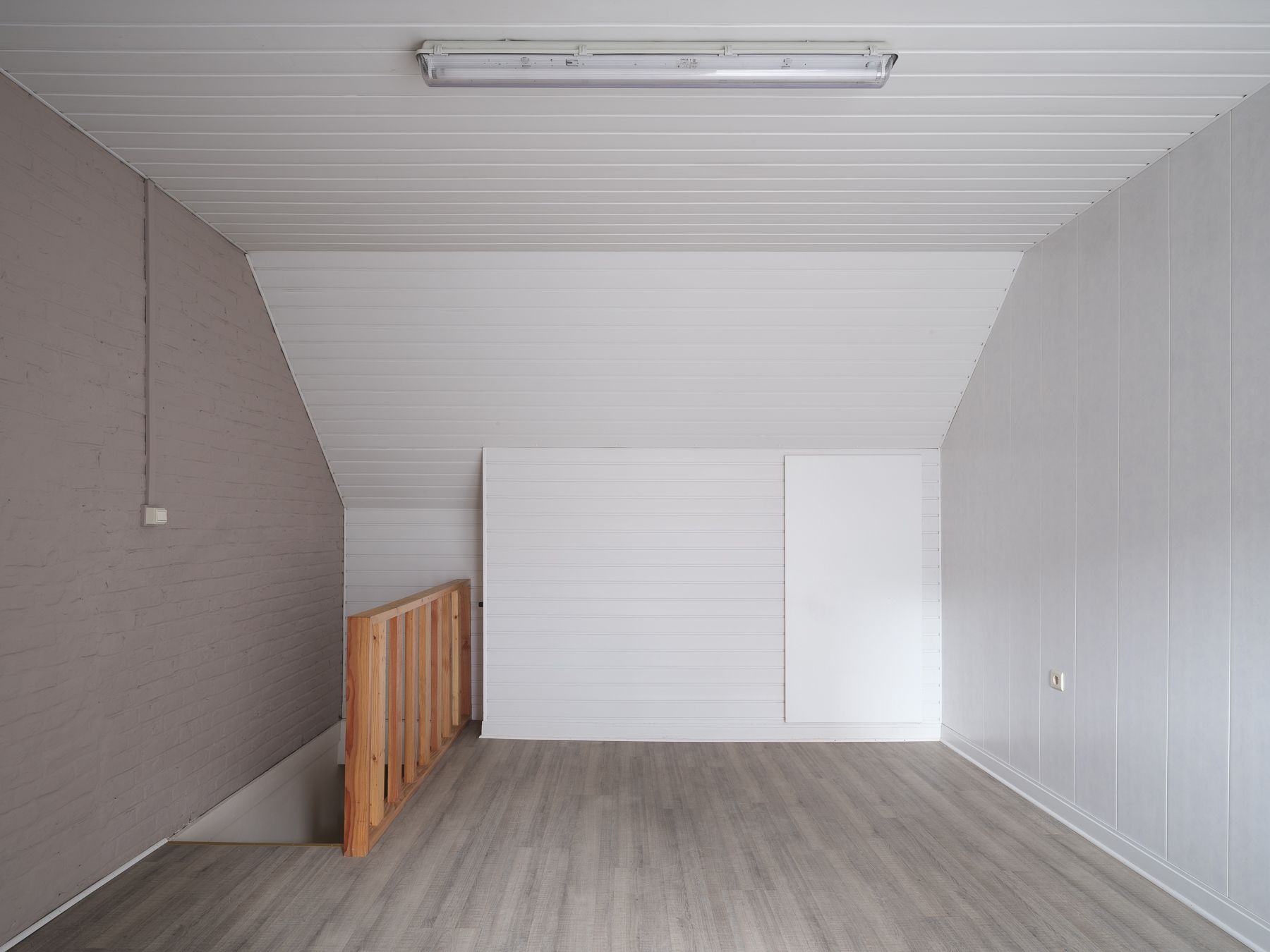 Instapklare woning met zonnig terras nabij het Keizerpark foto 12