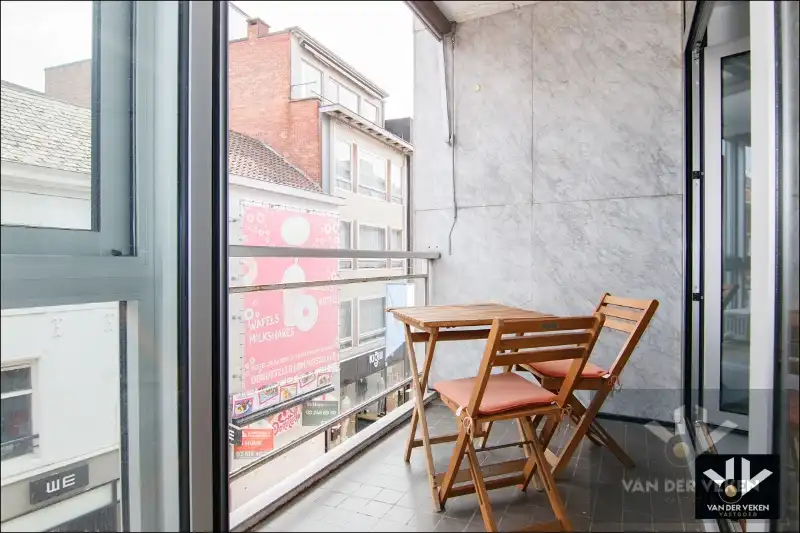 GEZELLIG APPARTEMENT IN HET HARTJE VAN HASSELT foto 3