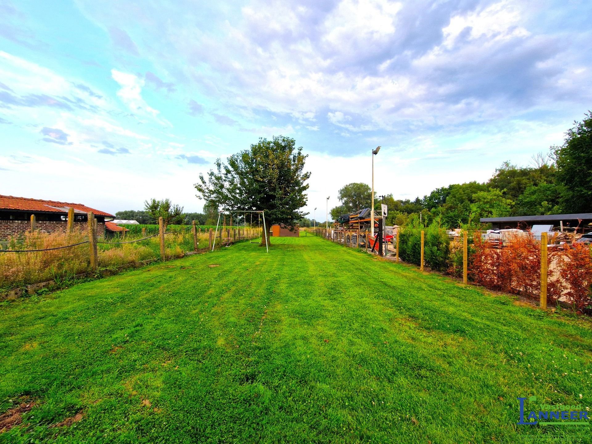 Woning te Erpe-Mere met 3 slpks en grote tuin foto 6