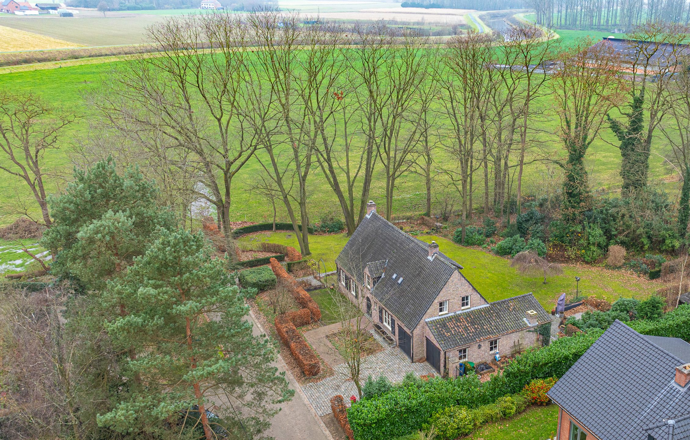 Hoofdfoto van de publicatie: Woning met adembenemend uitzicht op de Dijlevallei in Keerbergen