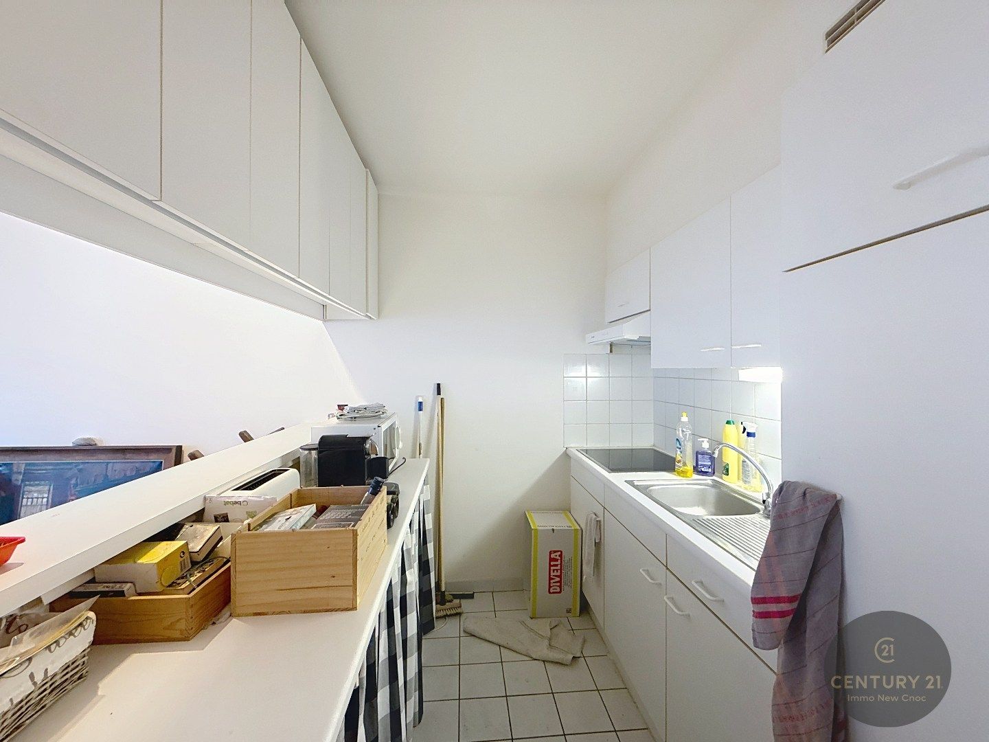 Studio met garagebox foto 4