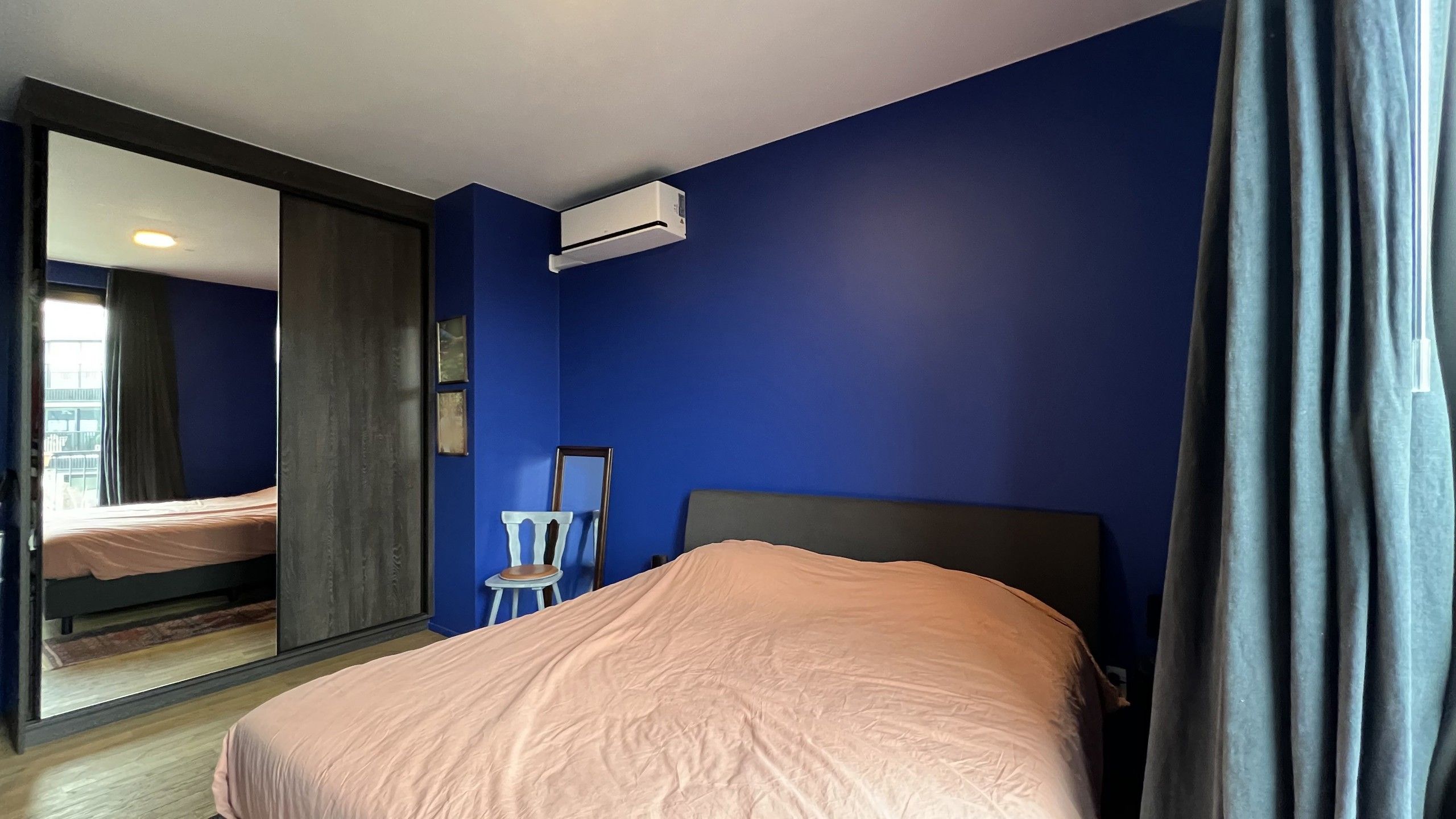 Penthouse met 2 slaapkamers en parking aan het Zuidpark foto 9