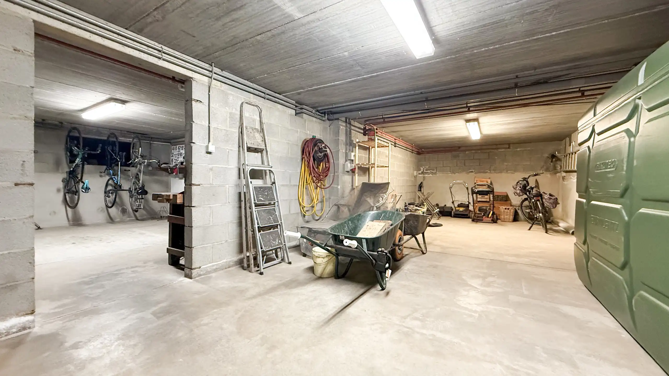 Charmante woning met 5 slpks en veel ruimte te Eversel! foto 25