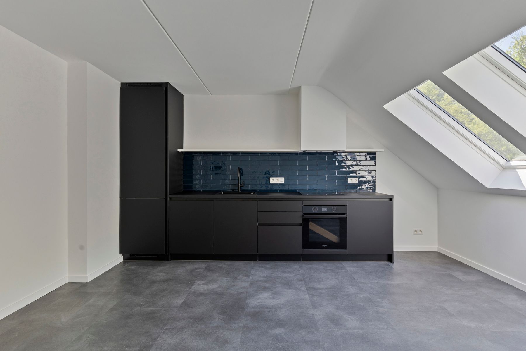 Ruime lichtrijke studio's nabij Gasthuisberg foto 2