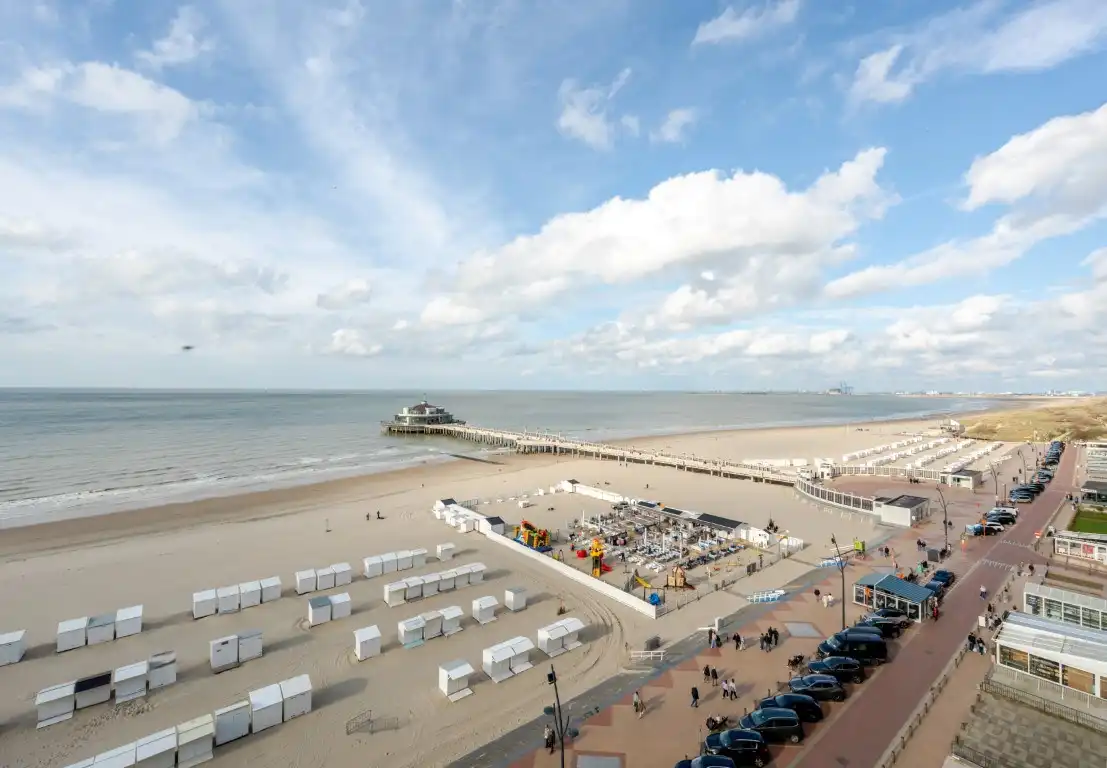 Volledig vernieuwd app met zeezicht – klasse, rust en comfort aan de kust foto 5