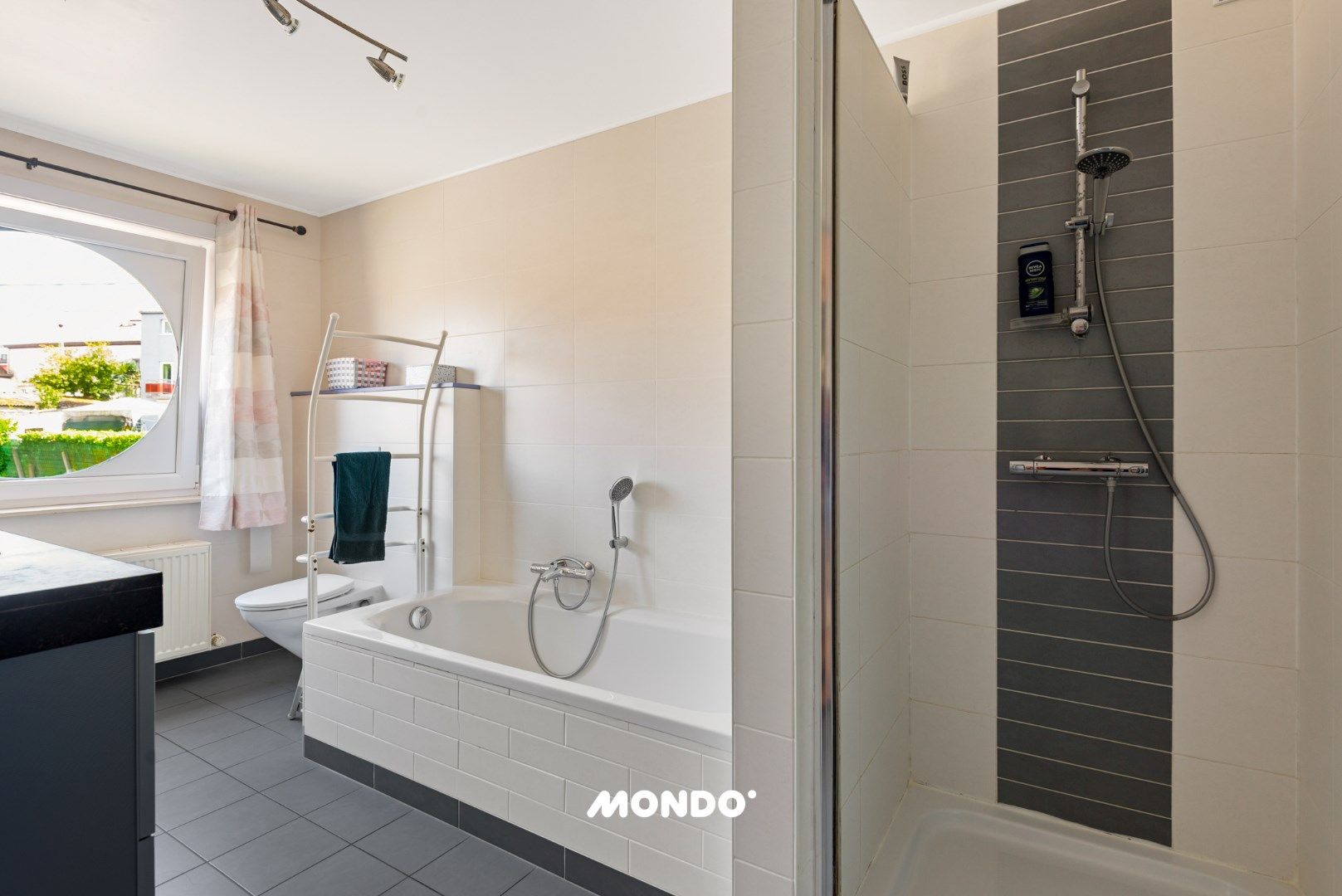 Instapklare woning met 4 slaapkamers met fenomenaal zicht te Schepdaal! foto 19