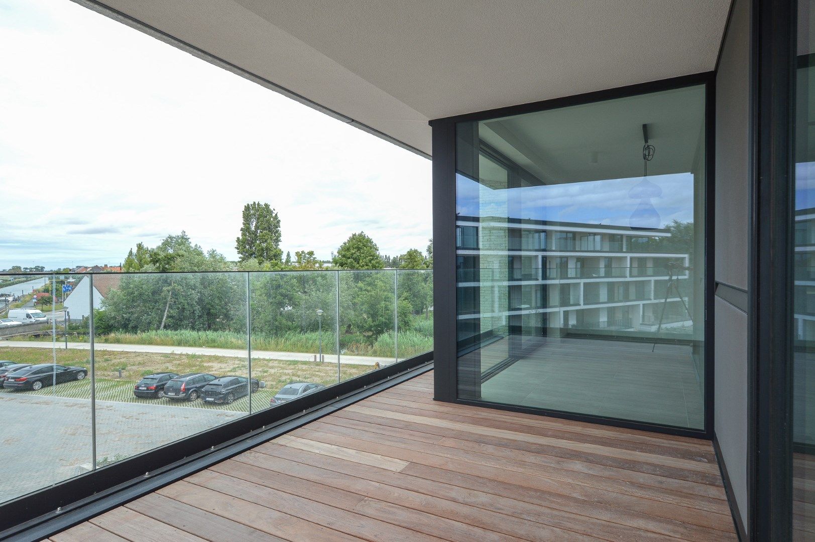Luxueus nieuwbouwappartement te Oudenburg met 2 slaapkamers + garagebox foto 8