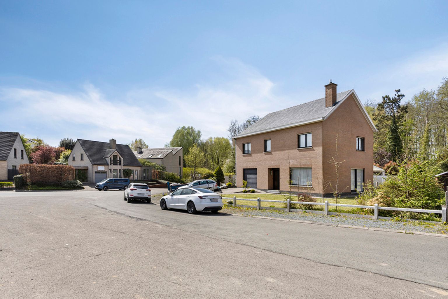 immo DAVID stelt voor: instapklare 3-gevelwoning  foto 2