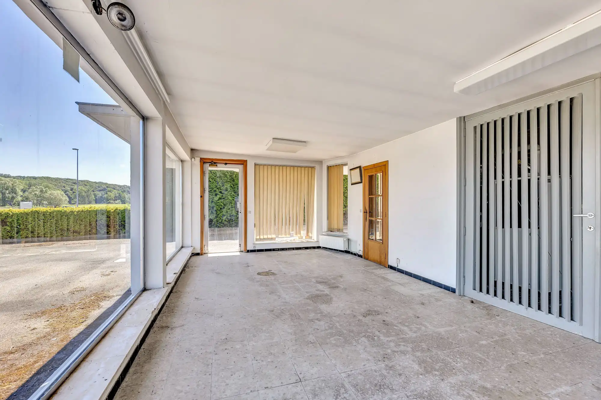 Gebouw voor gemengd gebruik met heel wat potentieel! foto 5