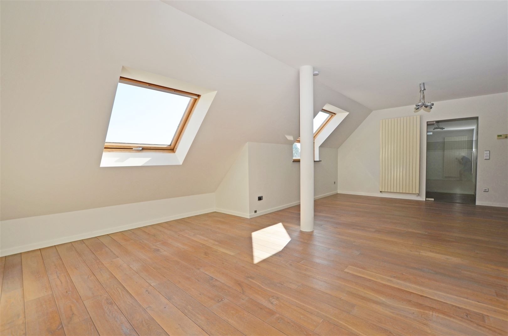 Instapklaar duplex-appartement op centrale ligging foto 8