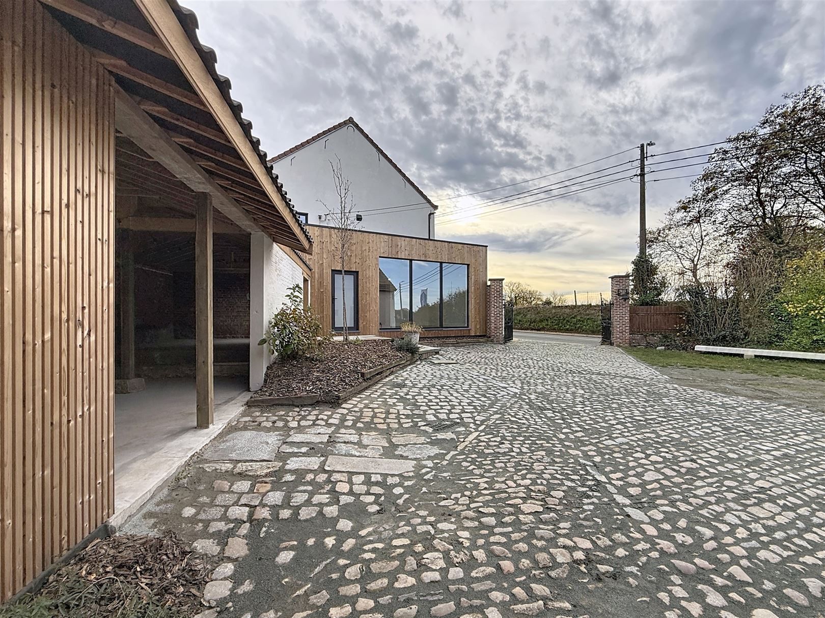 Energiezuinige, gerenoveerde hoeve, bijgebouwen,7a 83ca foto 30