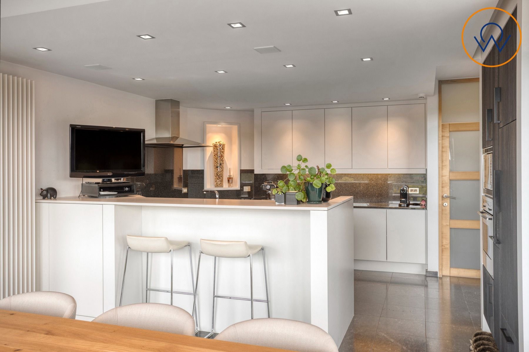 Exclusieve villa met adembenemend uitzicht en luxueuze voorzieningen foto 14