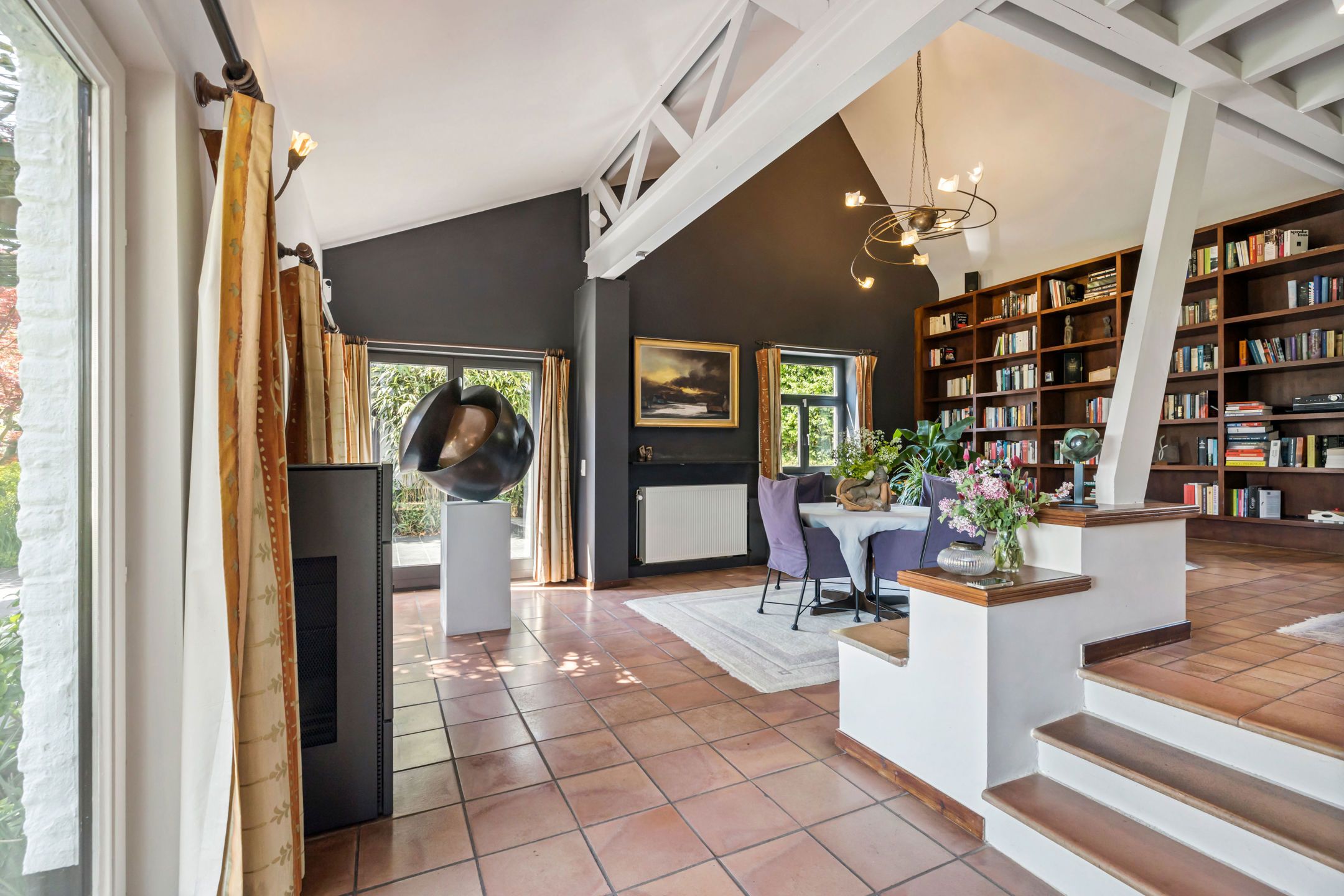 Met smaak gerenoveerde landelijke woning op +/- 63a foto 11
