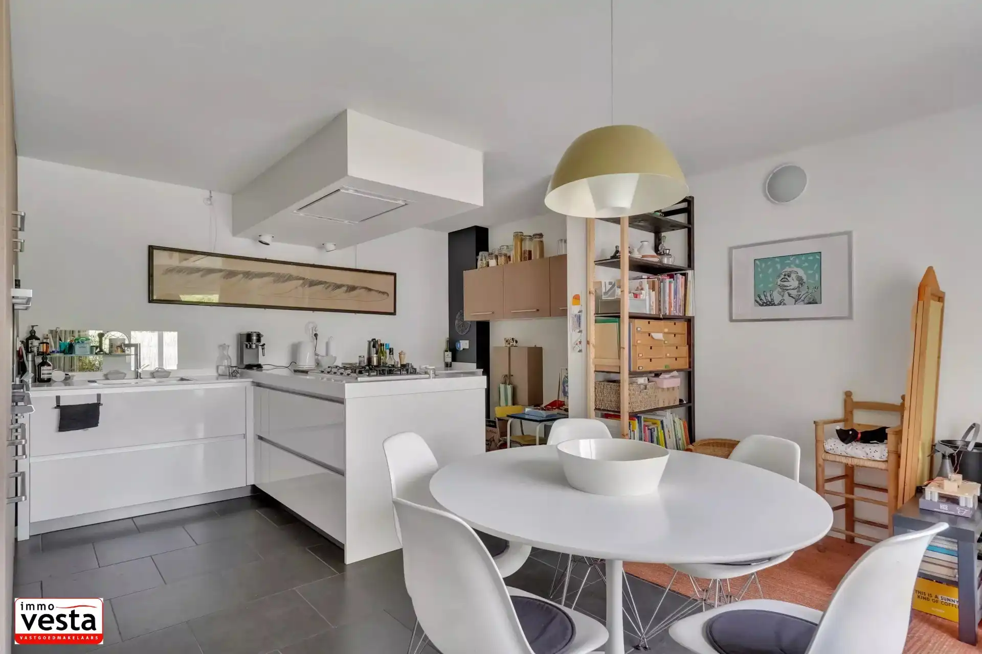 Ruime gezinswoning met 5 slaapkamers in Gingelom foto 9