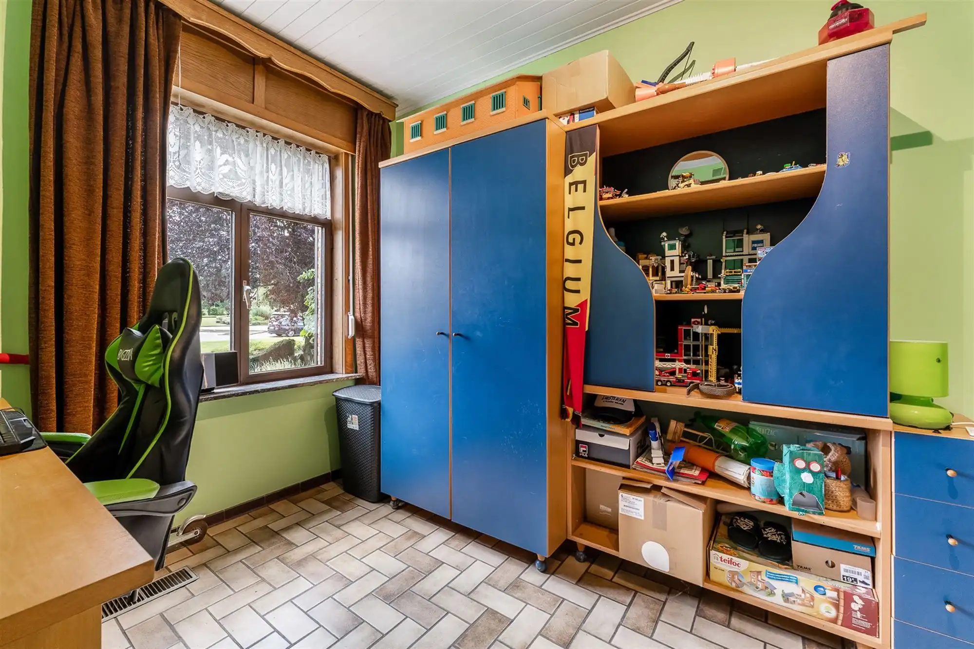 WONING MET POTENTIEEL (243M²) MET 4 SLAAPKAMERS EN RUIME TUIN (13A22CA) TE BERINGEN foto 11
