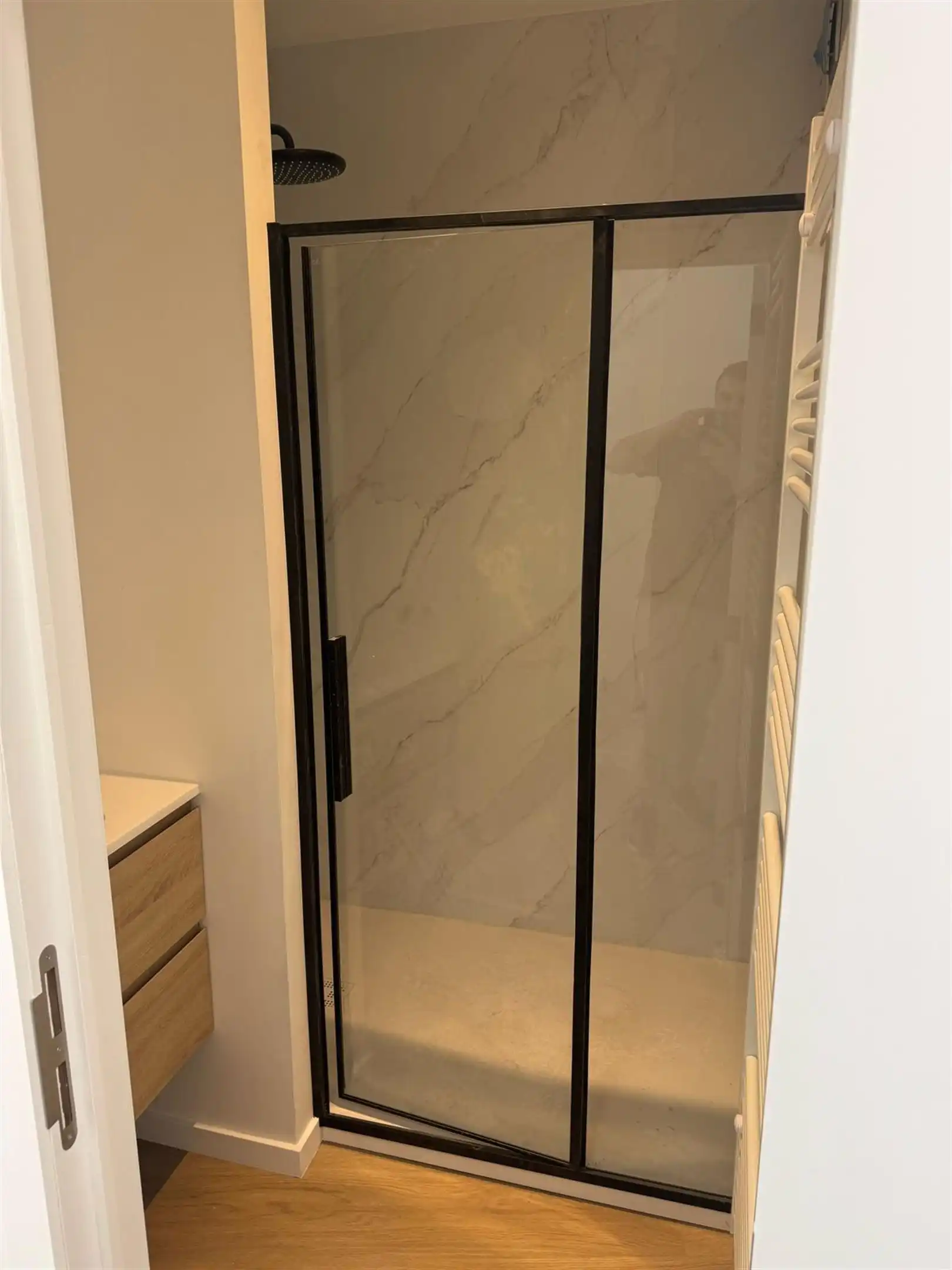 Gerenoveerde woning met 4 kamers aan UA foto 8