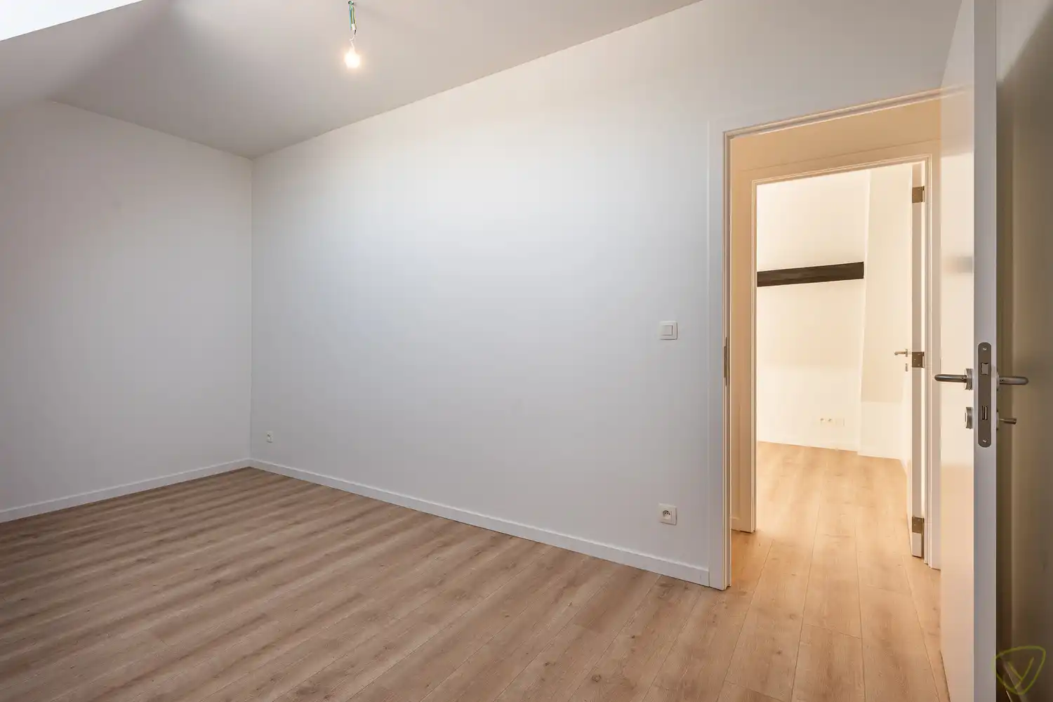 Prachitg gerenoveerde woning op gunstige en rustige ligging te Eeklo foto 19