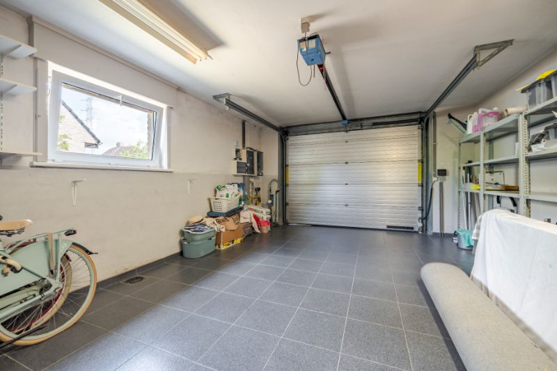 Te koop te Roeselare instapklare energiezuinige villa met 3 slpks, bureel, tuin, garage foto 23