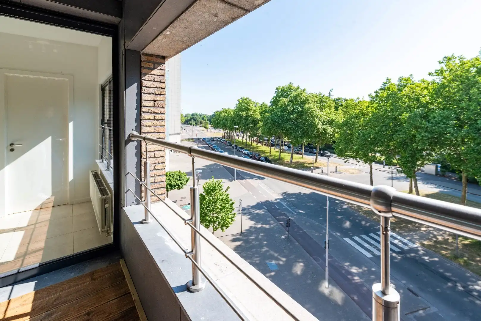 Gerenoveerd 1-slaapkamer appartement foto 7