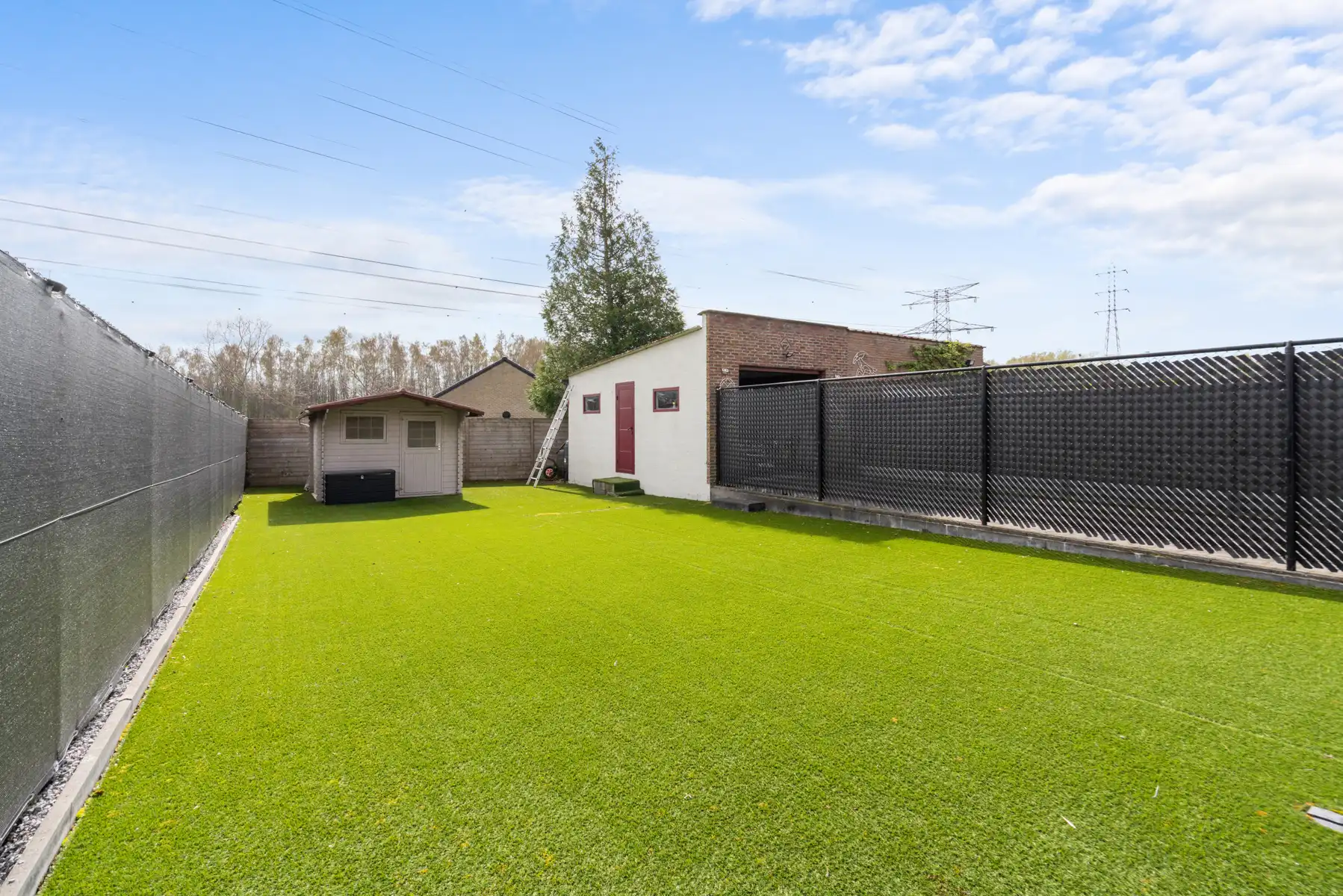 Instapklare gezinswoning met 3 slaapkamers, 2 badkamers foto 13