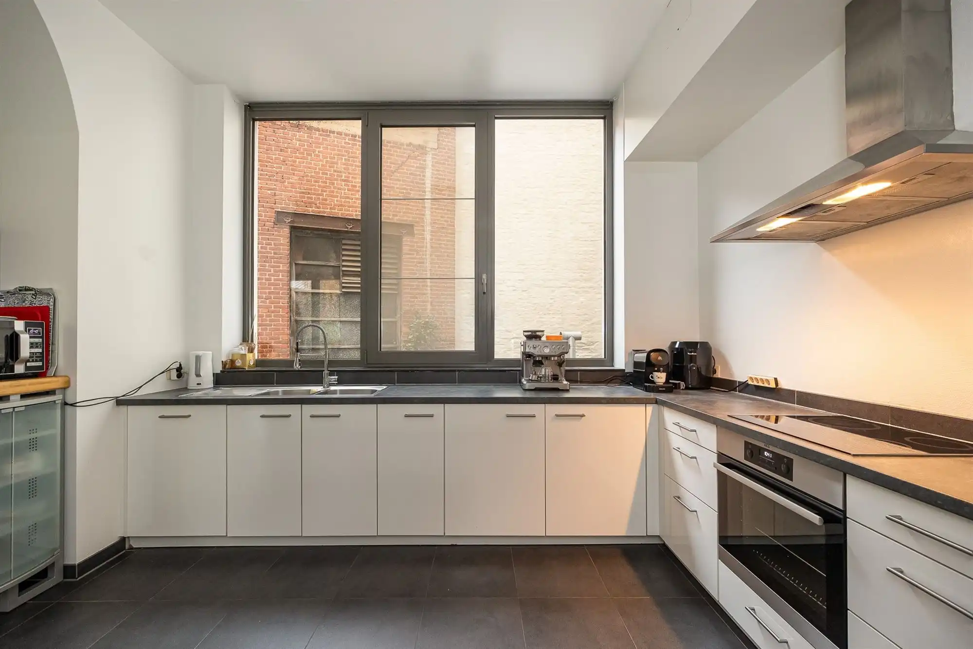 Ruim en lichtrijk 2 slpkr. app. met terras op TOPlocatie foto 18