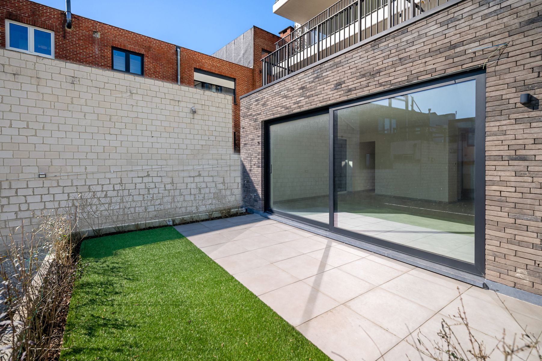 Gelijkvloers appartement met één slaapkamer foto 10