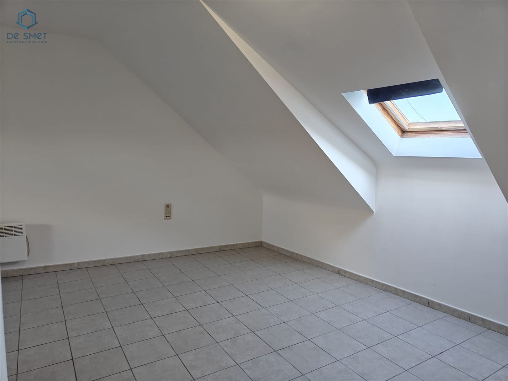 Instapklare Studio te Koop Ideale Investering op Toplocatie in Ninove foto 5