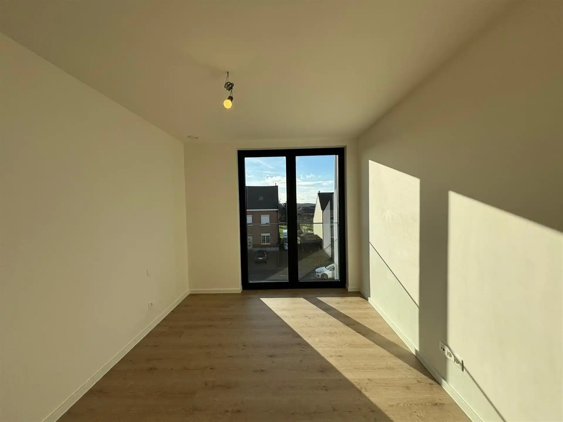 Modern duplex-appartement met private tuin en ruime terrassen in Asse! foto 17