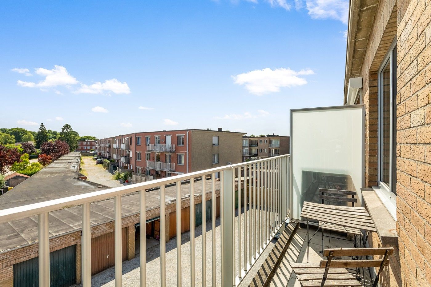 Keurig gerenoveerd appt. met 2 slpk., balkon en garagebox foto 15