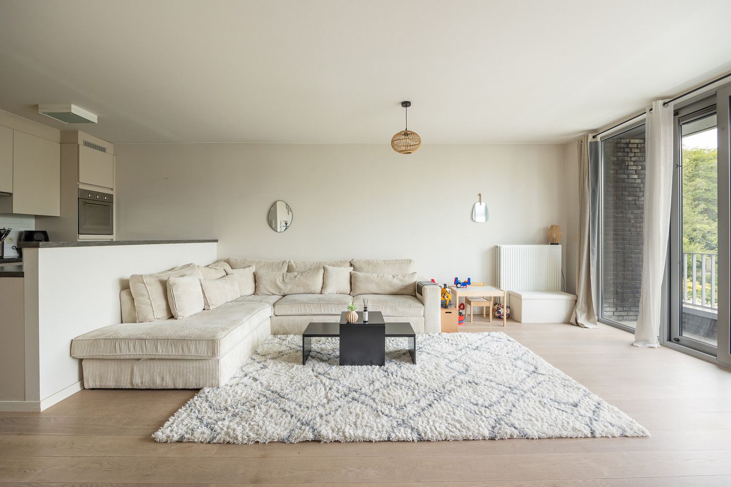 Energiezuinig (EPC A!) en verhuurd 2 slk-appartement (90m²) in een kwaliteitsvol en recent gebouw op de grens Mortsel/Berchem met optionele ondergrondse parking foto 5