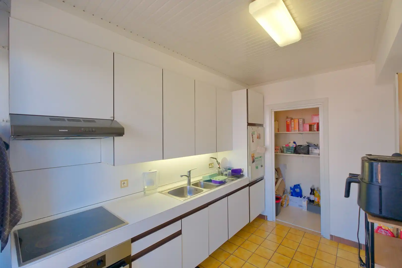 Roeselare – Gezellig appartement met 2 slpks nabij het centrum! foto 6