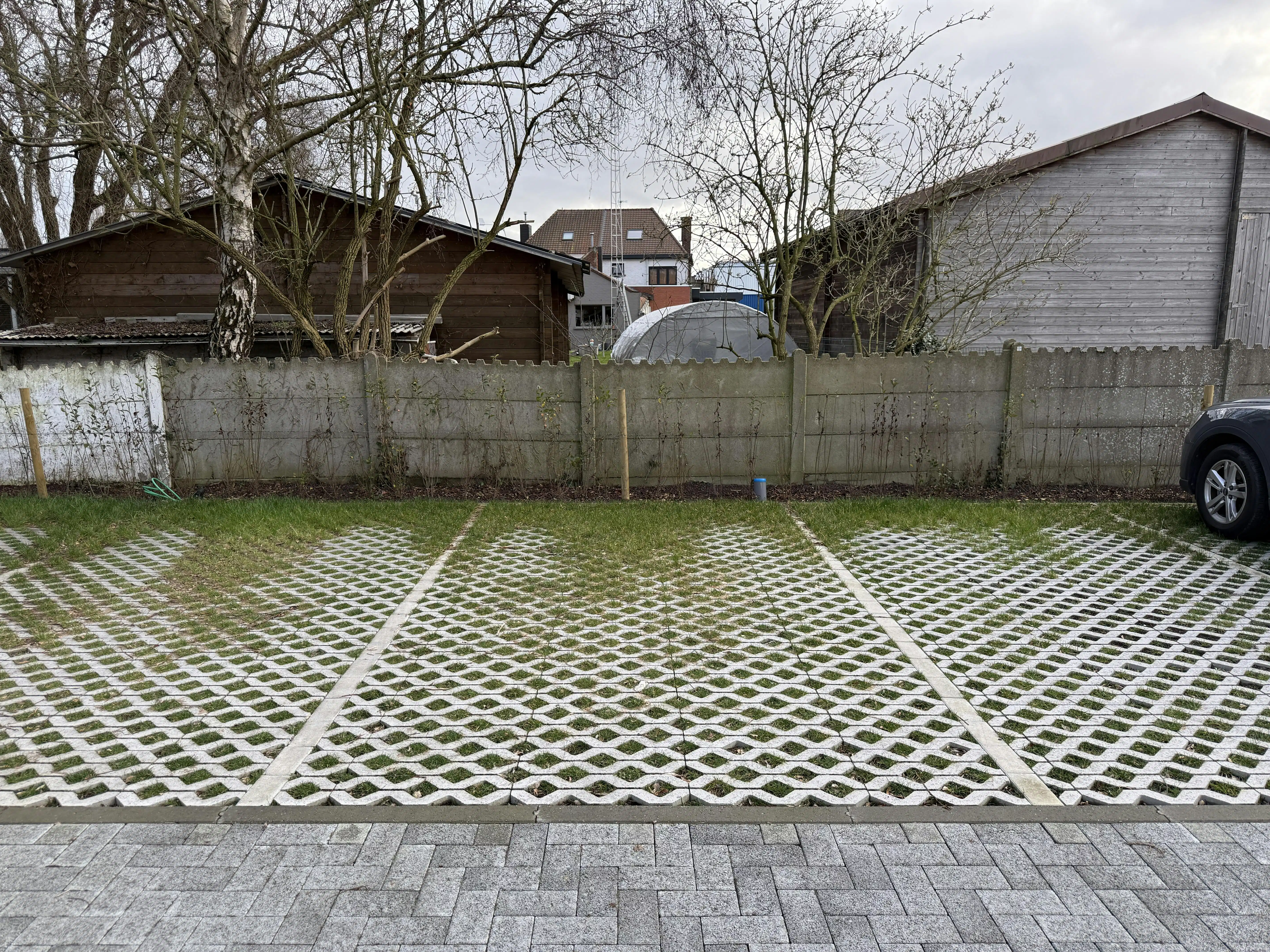 Bovengrondse staanplaats te koop nabij centrum Desselgem foto {{pictureIndex}}